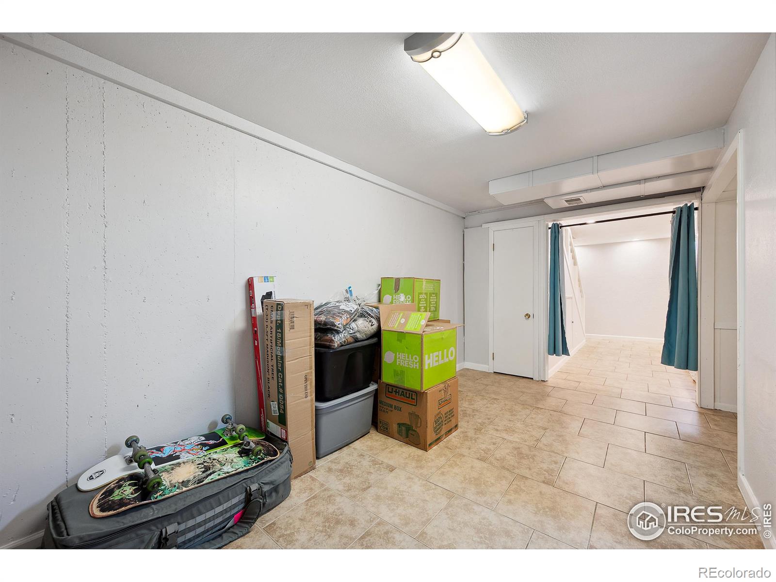 MLS Image #17 for 9019 e oxford drive,denver, Colorado