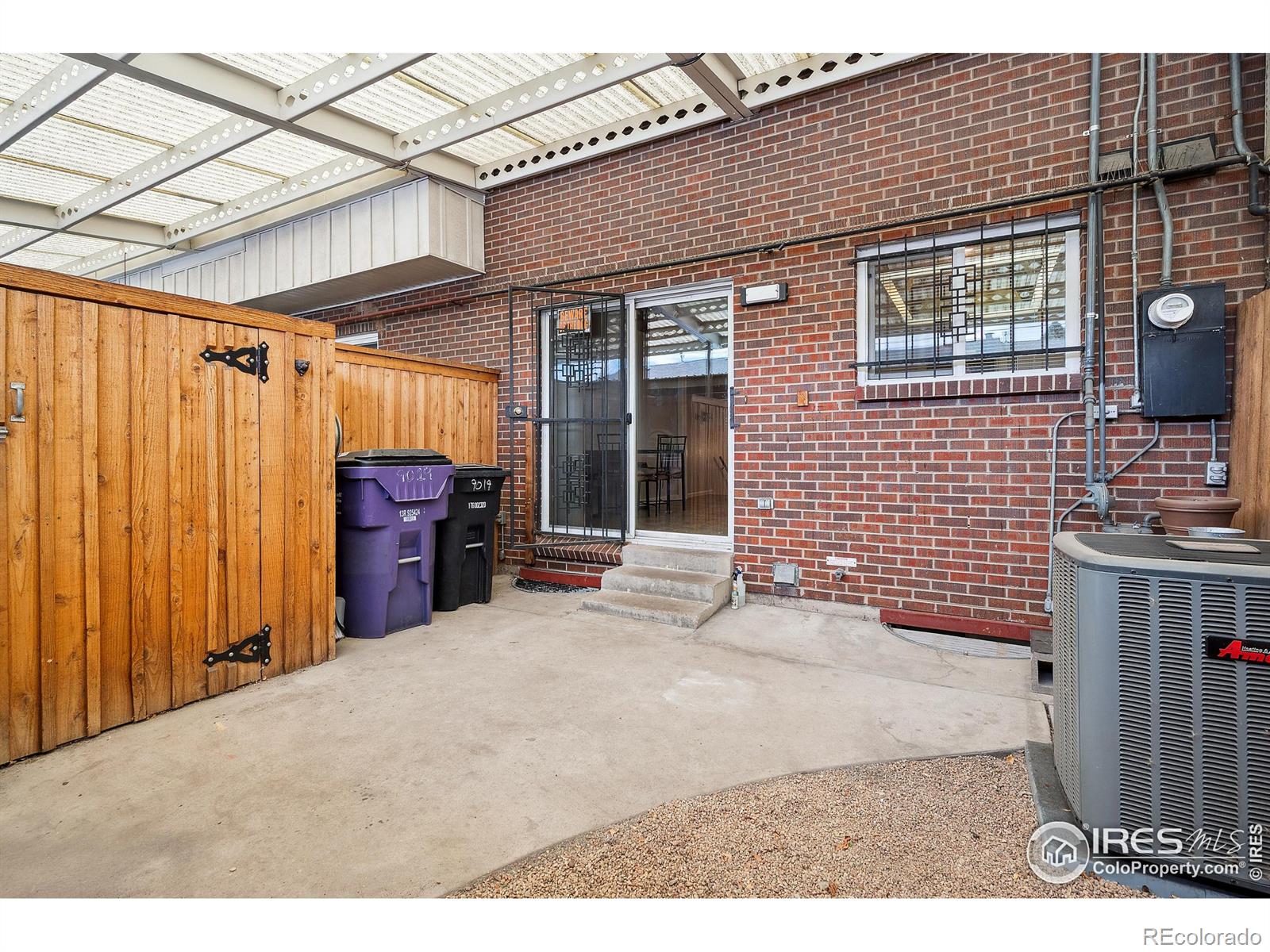 MLS Image #19 for 9019 e oxford drive,denver, Colorado