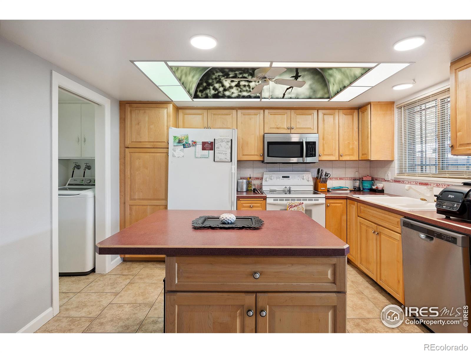 MLS Image #2 for 9019 e oxford drive,denver, Colorado