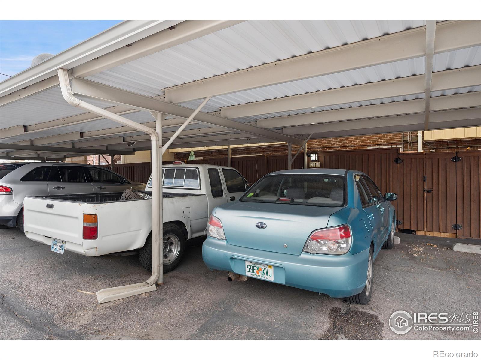 MLS Image #22 for 9019 e oxford drive,denver, Colorado