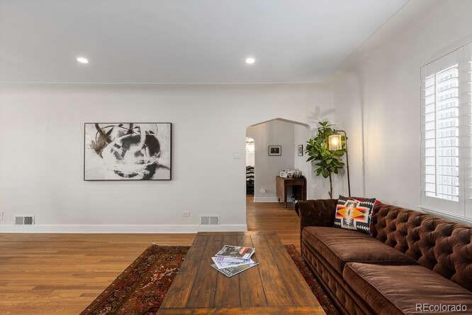 MLS Image #10 for 35 s albion street,denver, Colorado