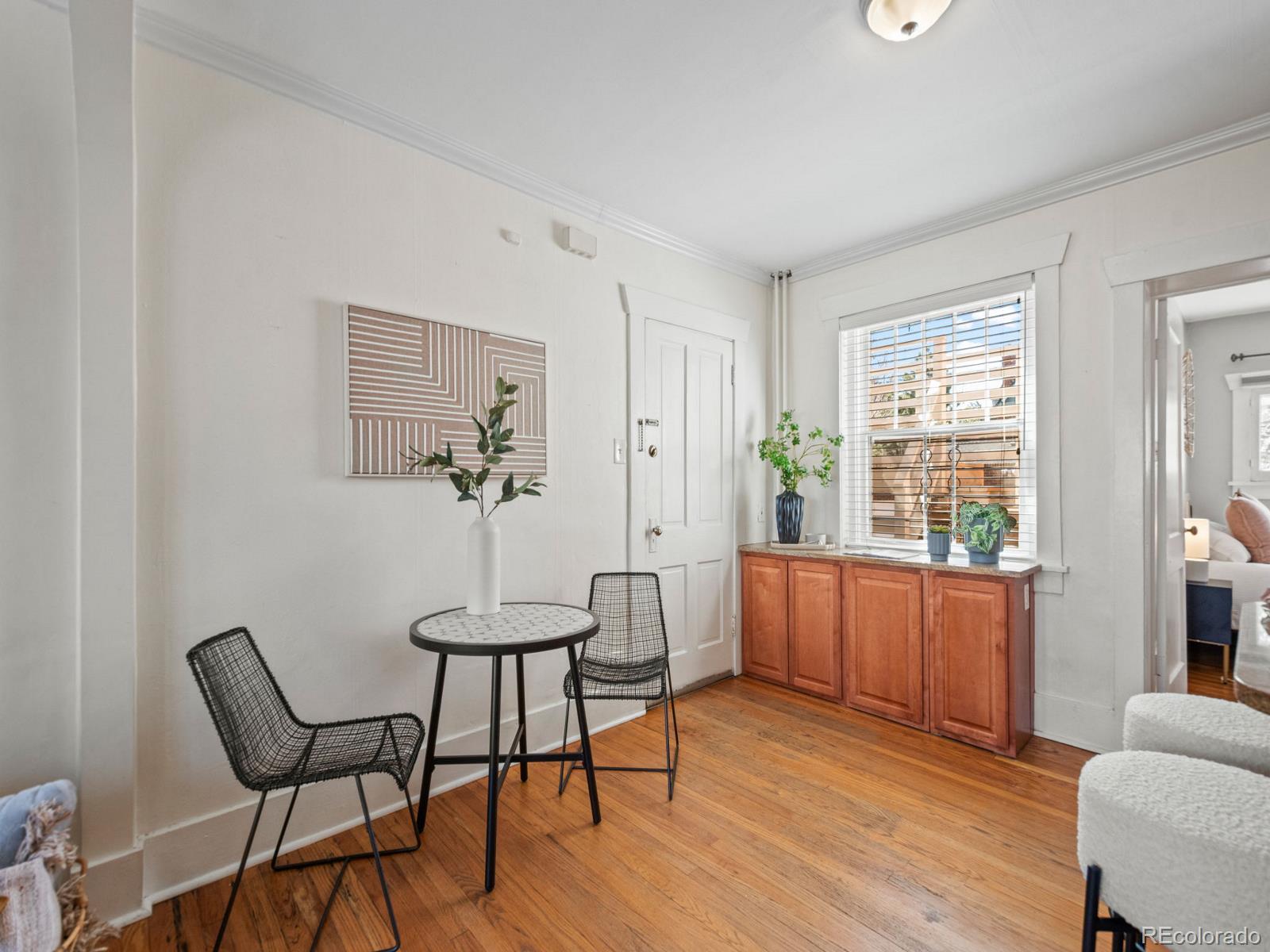 MLS Image #12 for 945 n washington street 201,denver, Colorado