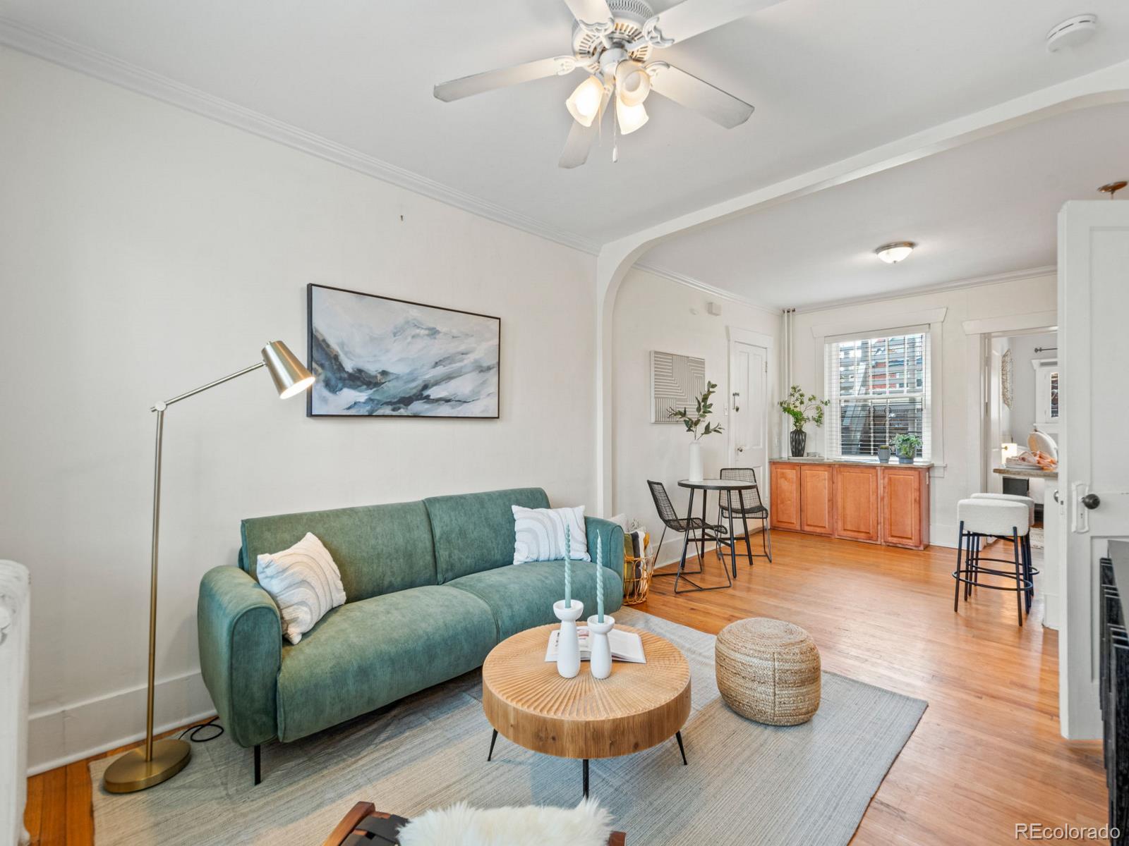 MLS Image #13 for 945 n washington street 201,denver, Colorado