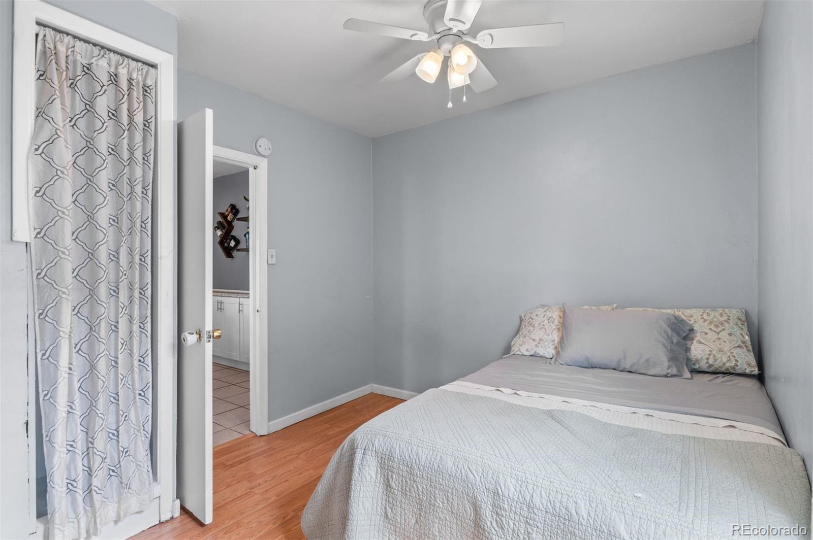 MLS Image #15 for 30 s grove street,denver, Colorado