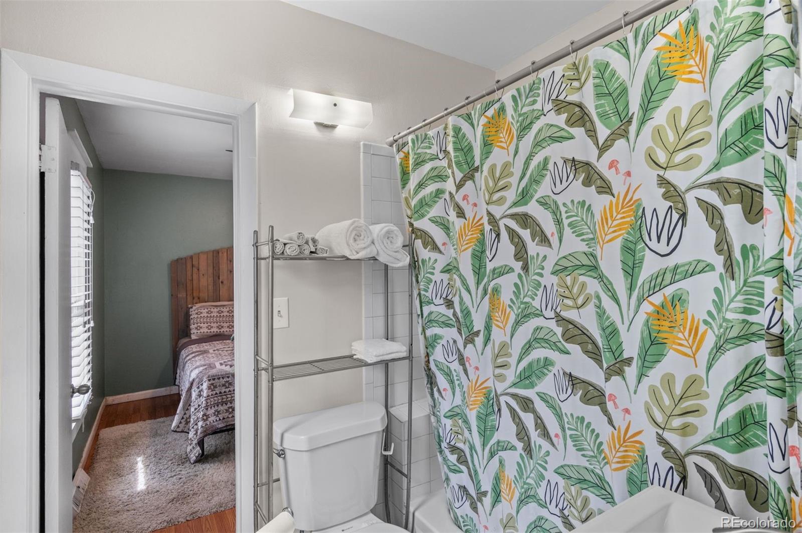 MLS Image #17 for 30 s grove street,denver, Colorado