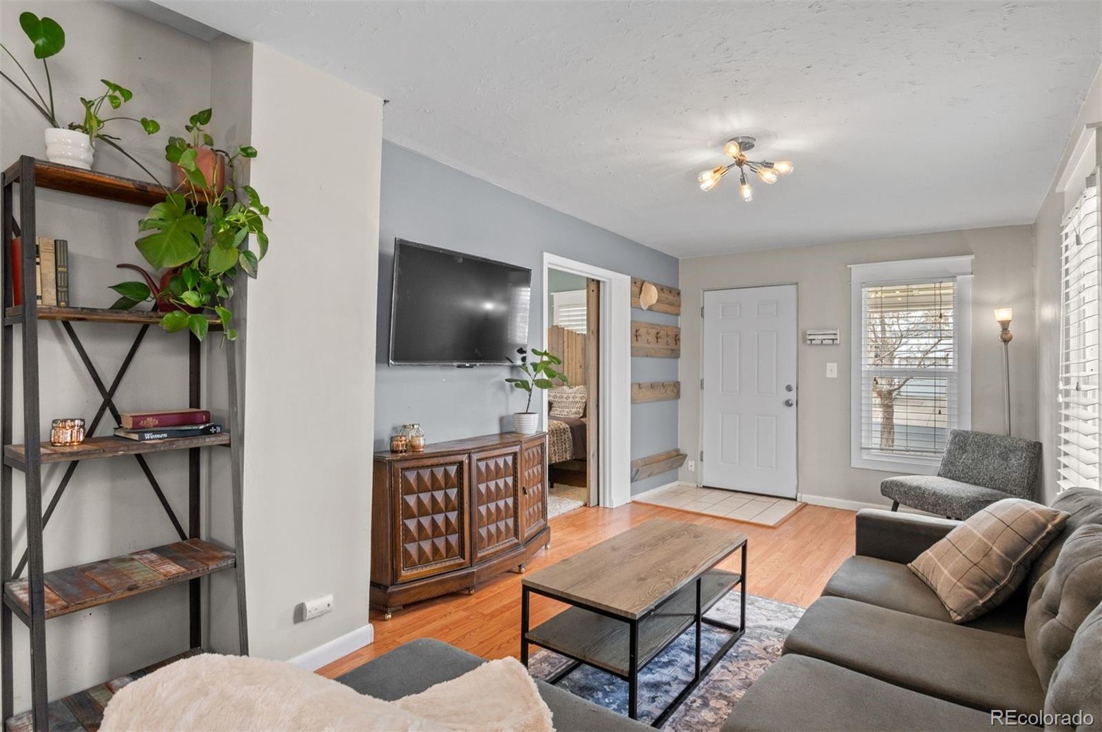 MLS Image #4 for 30 s grove street,denver, Colorado