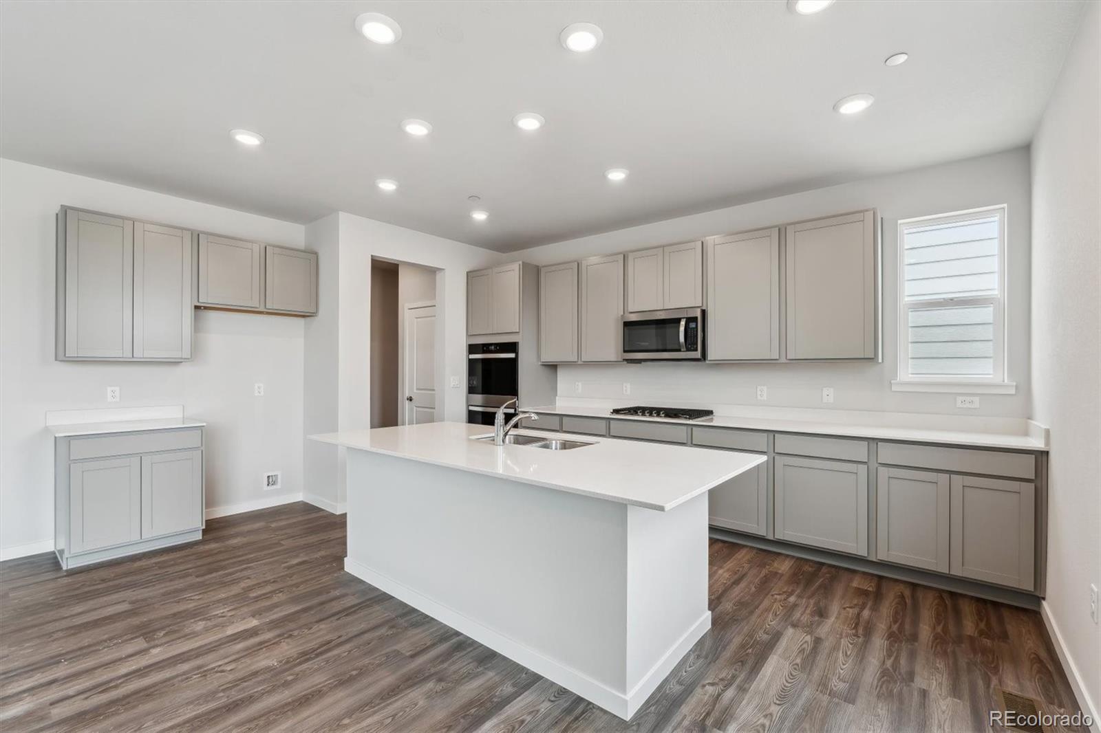 MLS Image #9 for 1341  loraine circle,lafayette, Colorado
