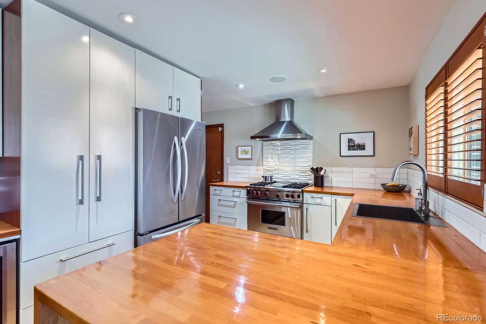 MLS Image #19 for 935  oneida street,denver, Colorado