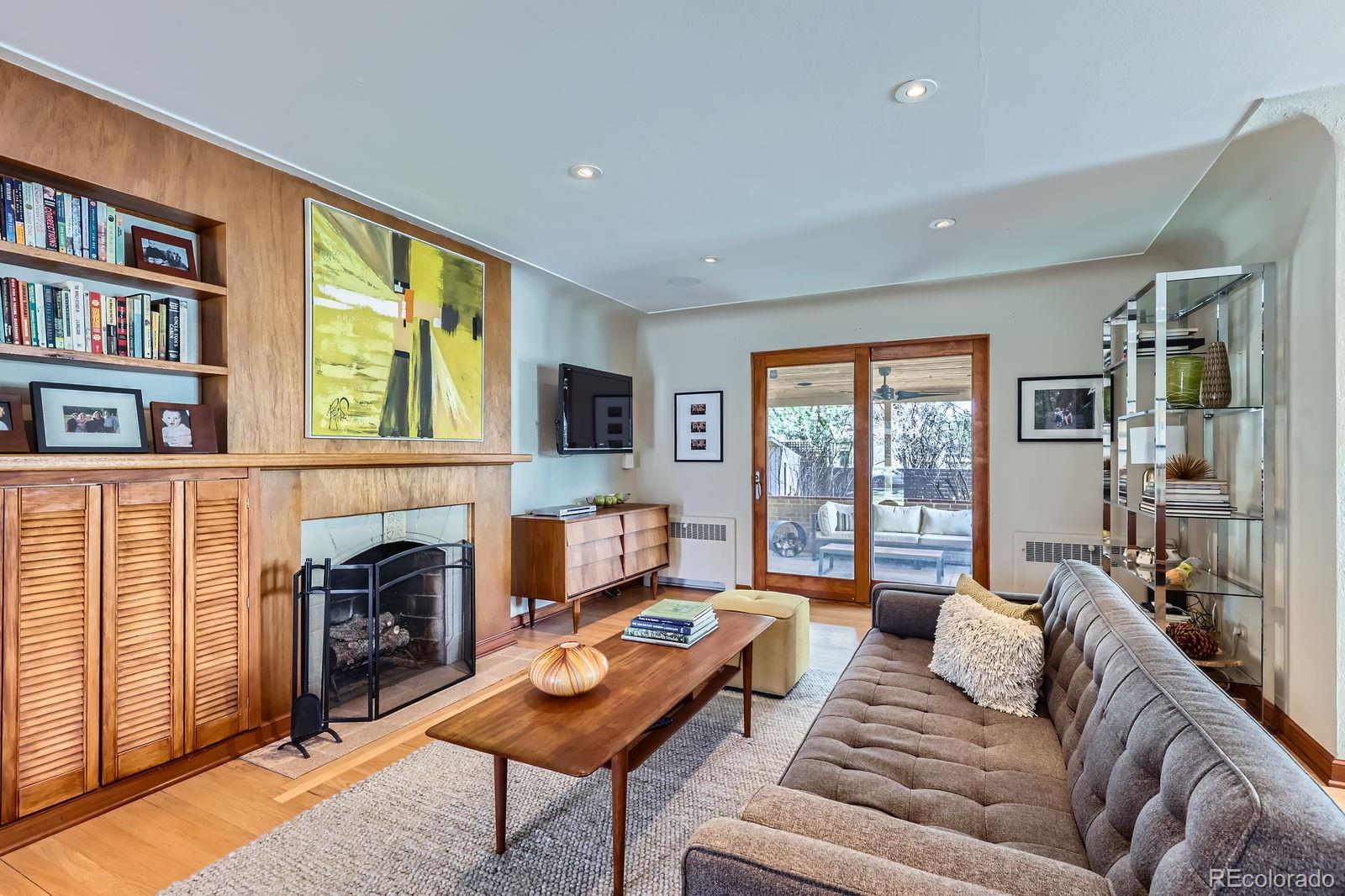 MLS Image #5 for 935  oneida street,denver, Colorado