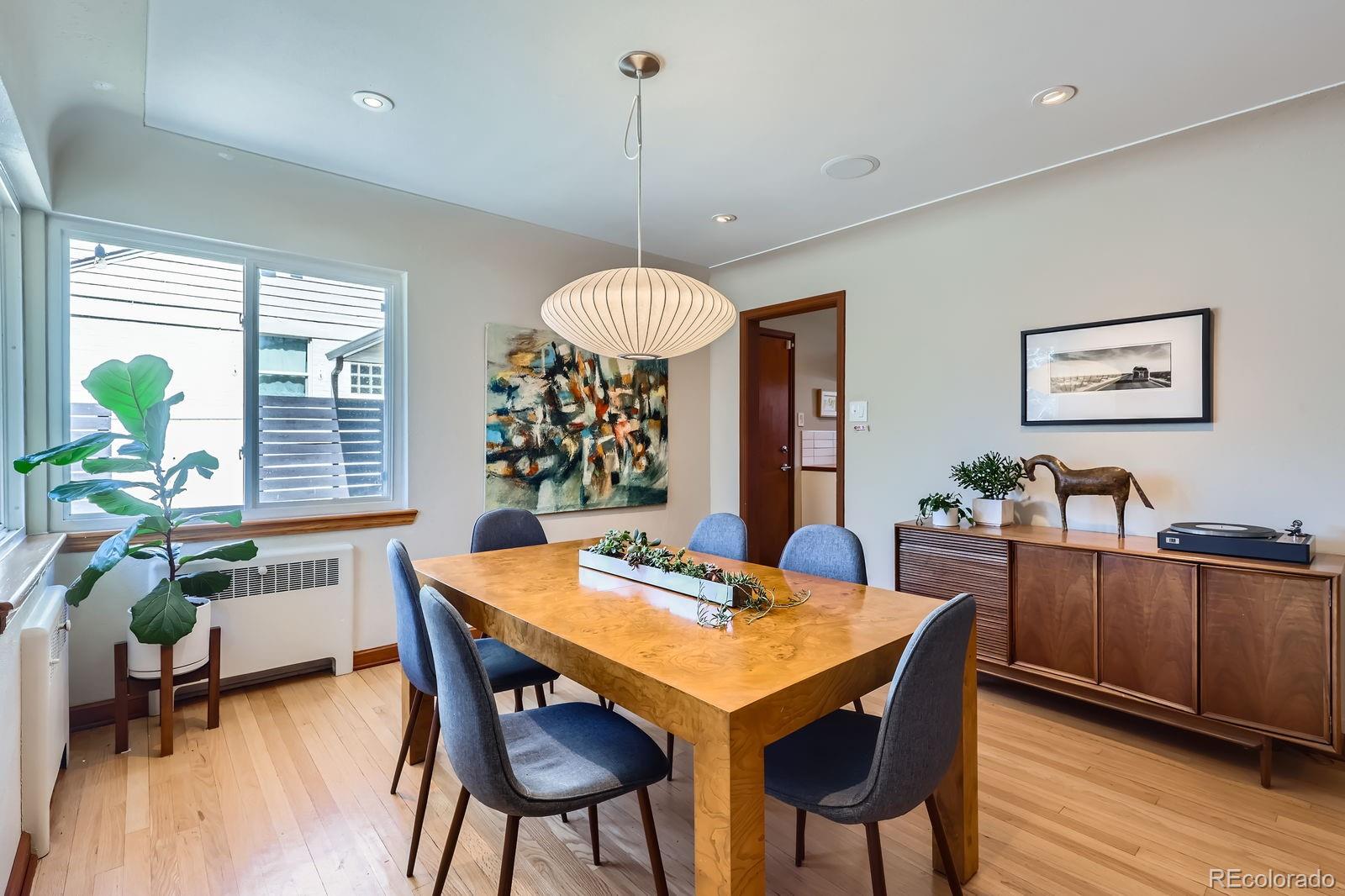 MLS Image #9 for 935  oneida street,denver, Colorado