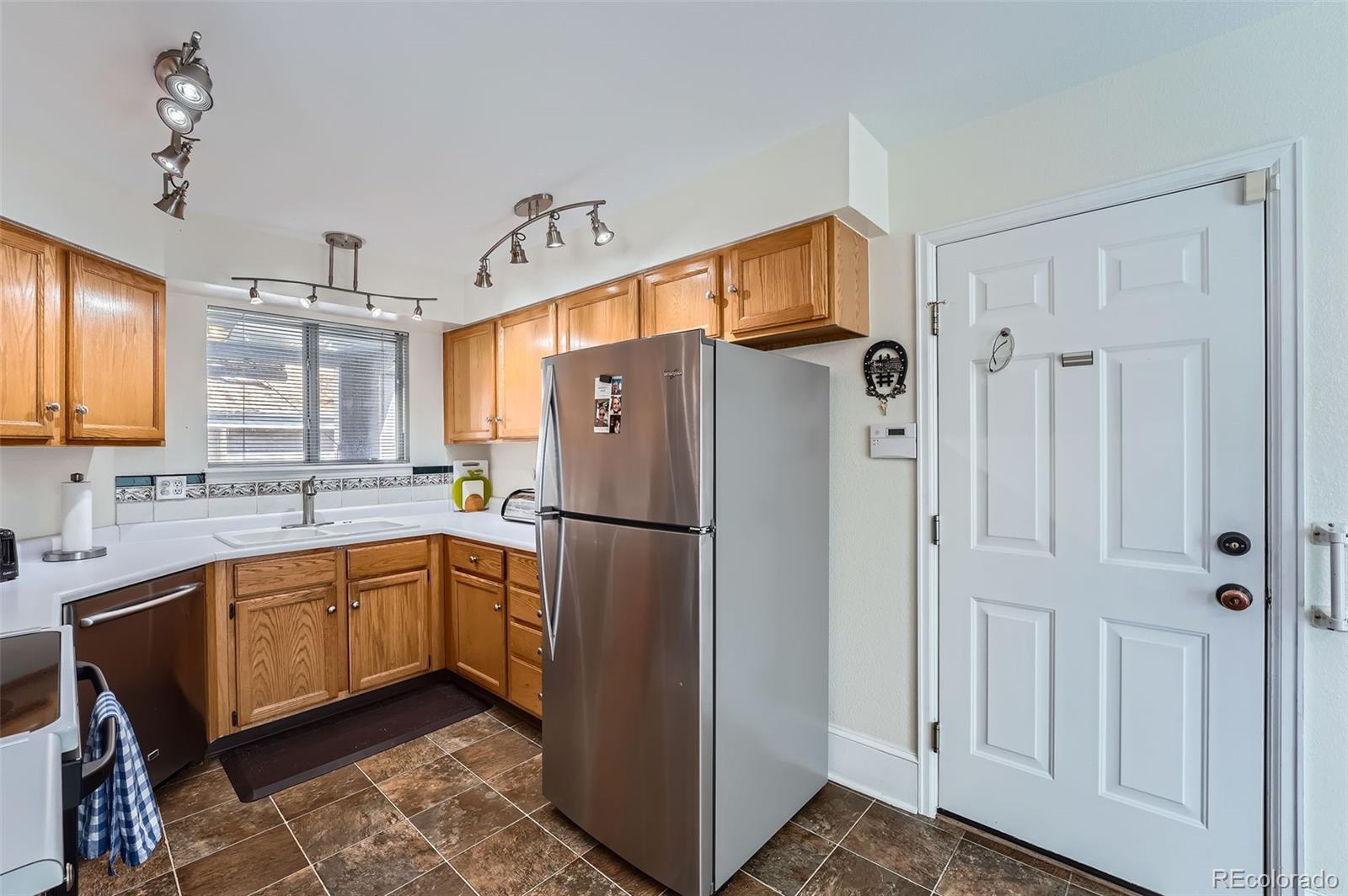 MLS Image #9 for 2275 s kenton street,aurora, Colorado