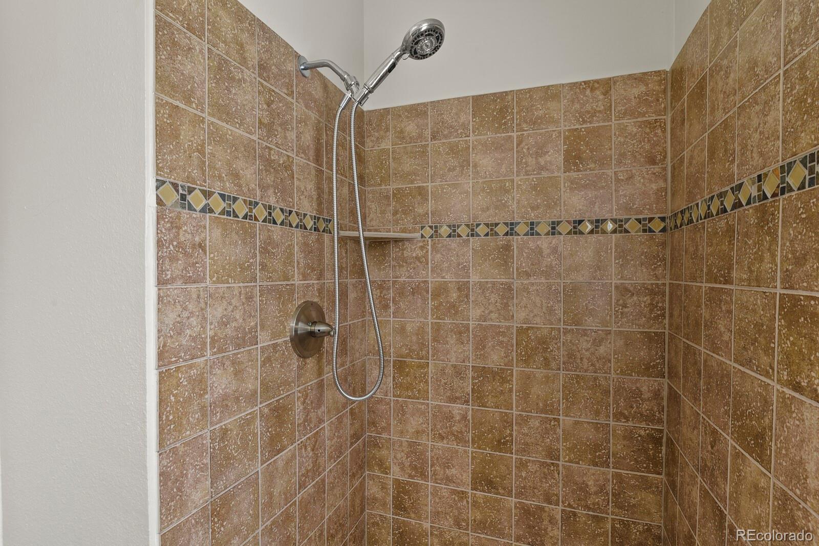 MLS Image #18 for 9671 w chatfield avenue,littleton, Colorado