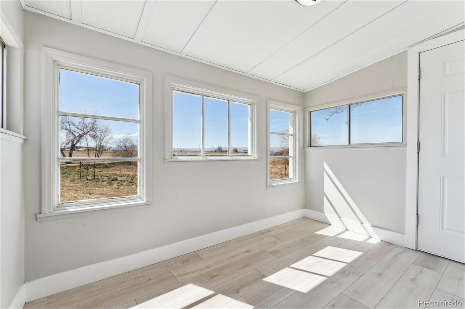 MLS Image #15 for 4182  york street,dacono, Colorado
