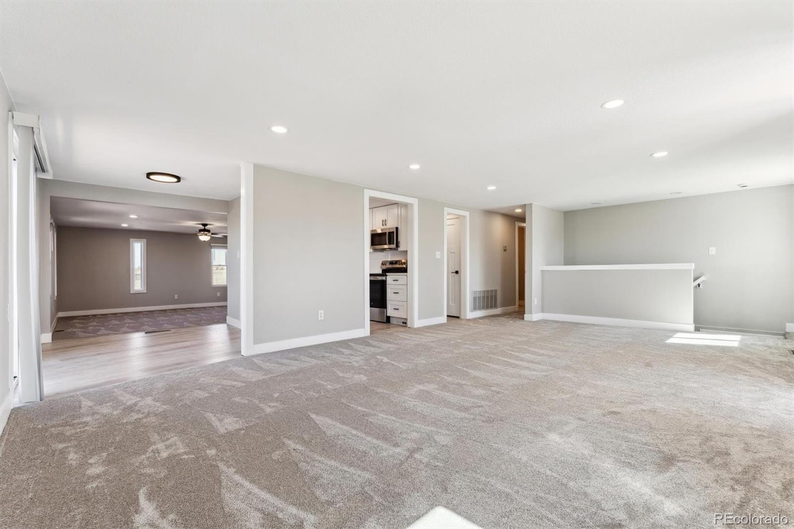 MLS Image #17 for 4182  york street,dacono, Colorado