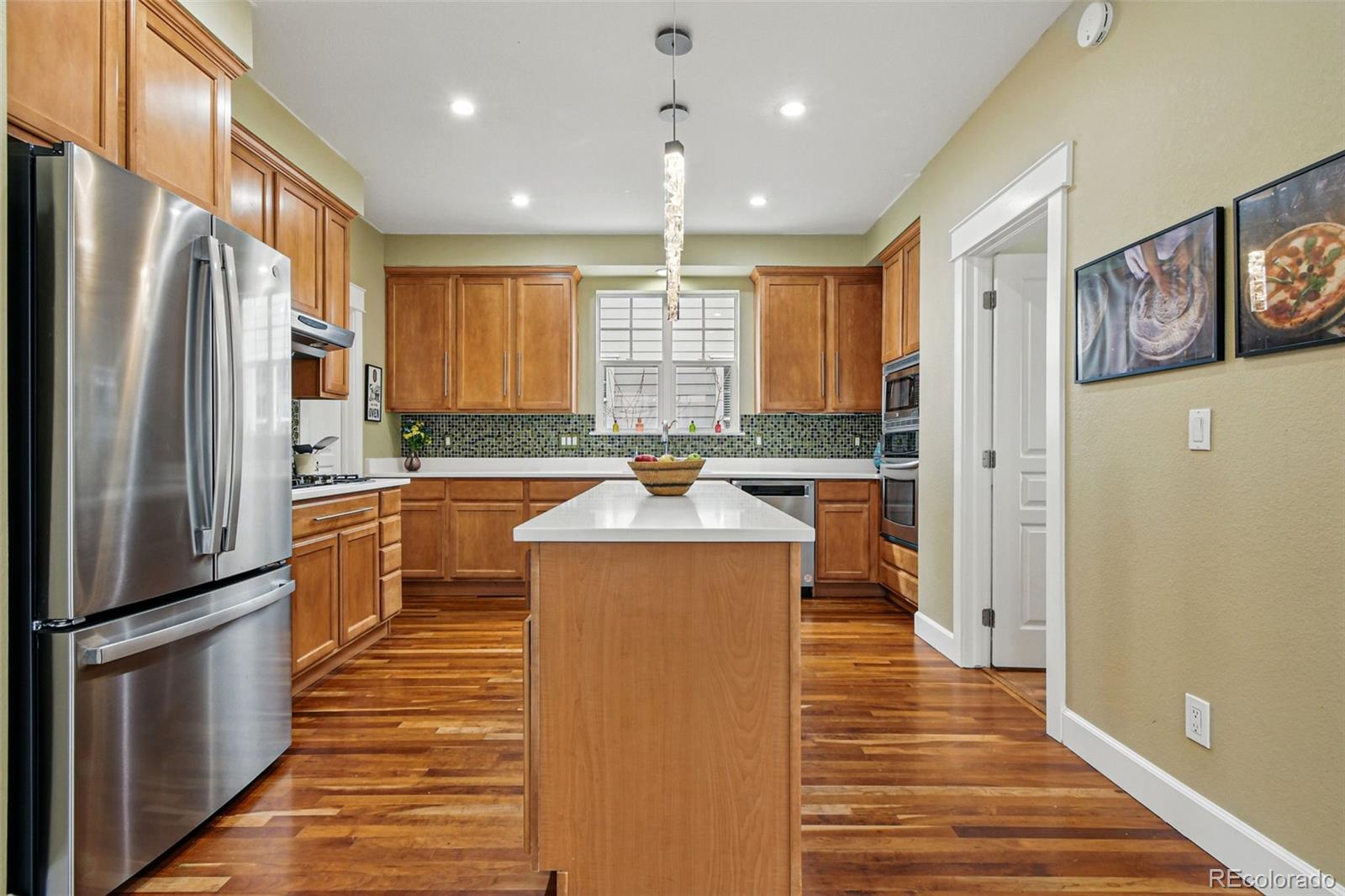MLS Image #12 for 2949  emporia court,denver, Colorado