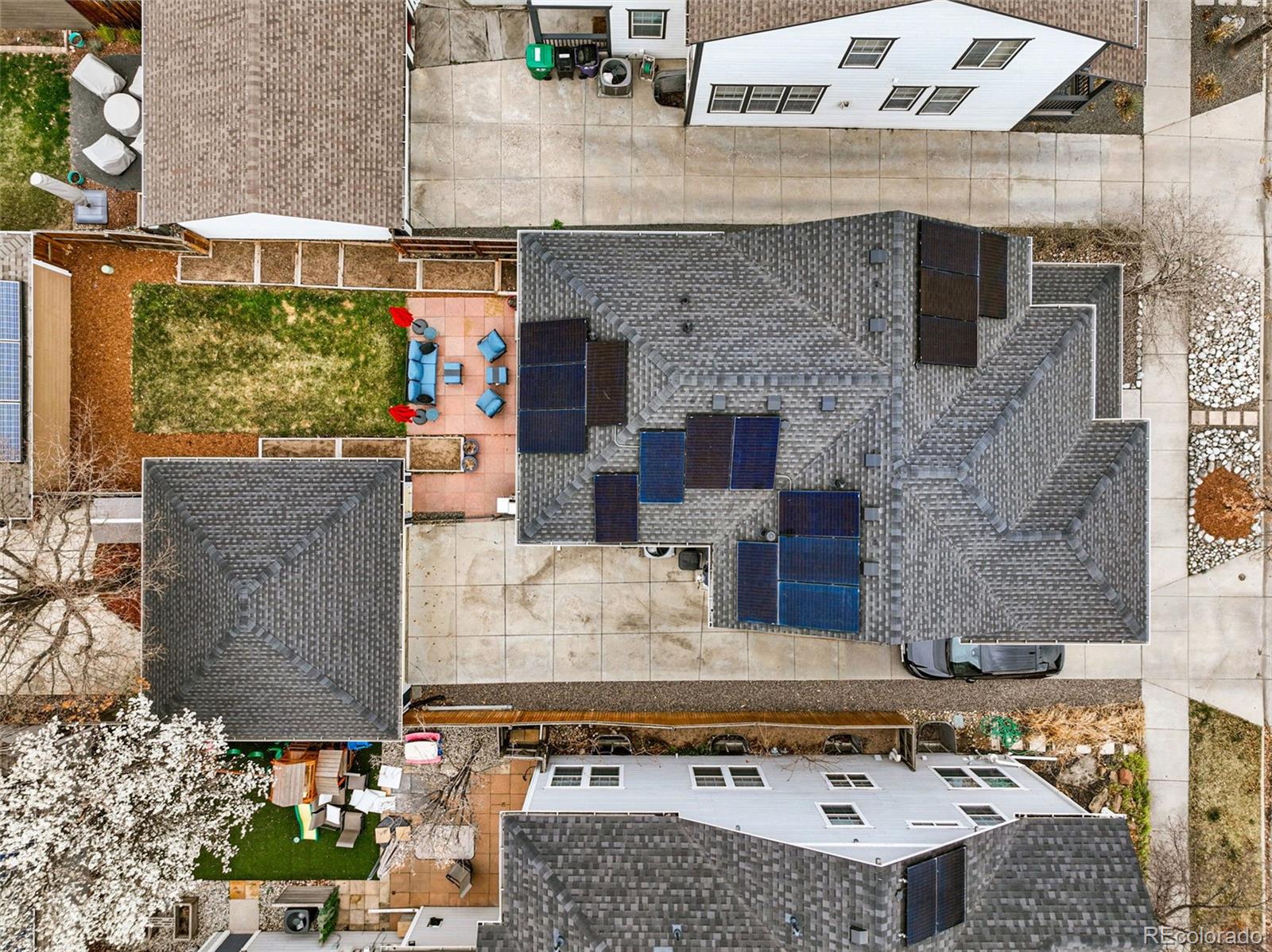 MLS Image #45 for 2949  emporia court,denver, Colorado