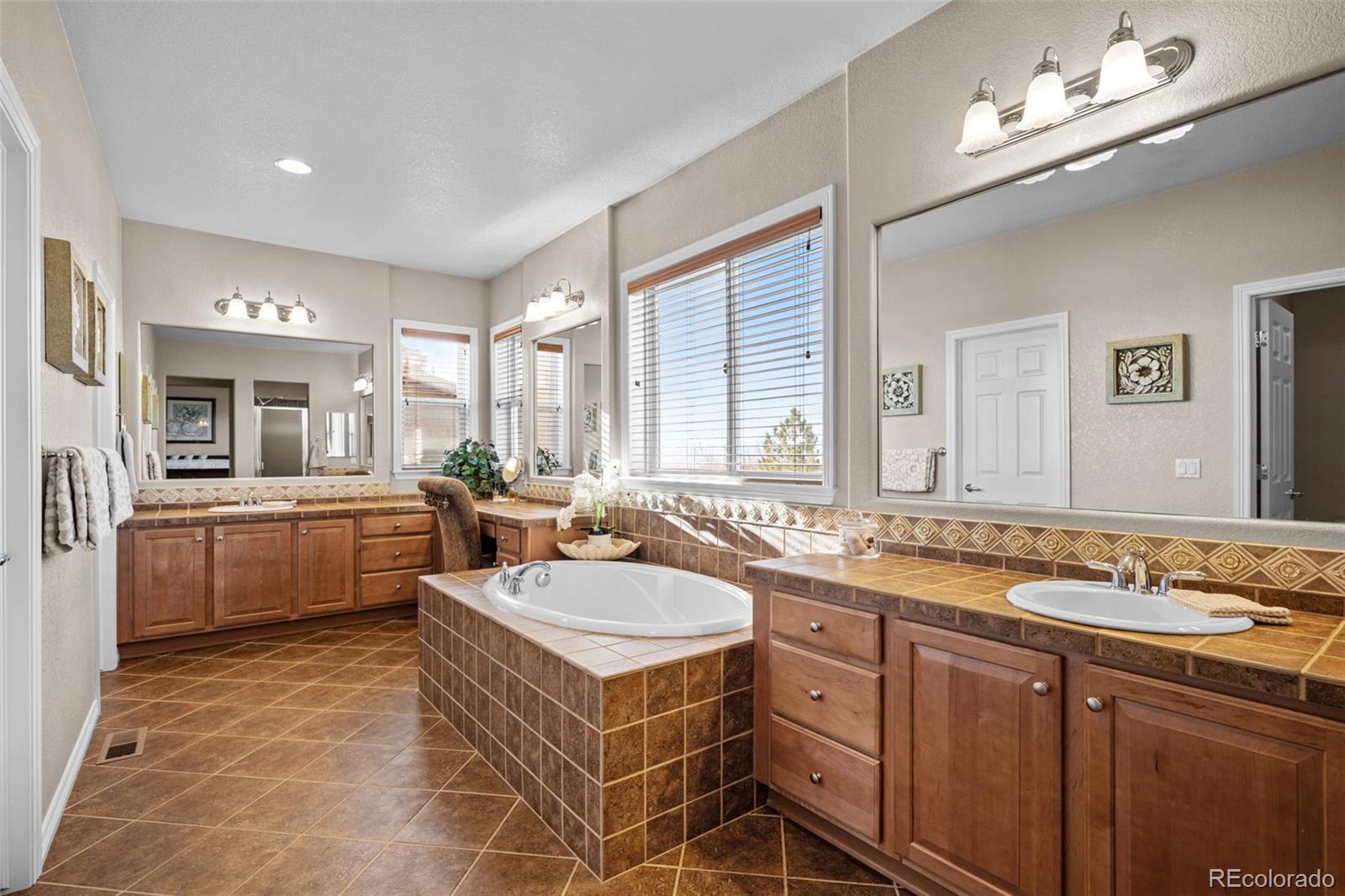 MLS Image #22 for 2577  shadecrest place,highlands ranch, Colorado