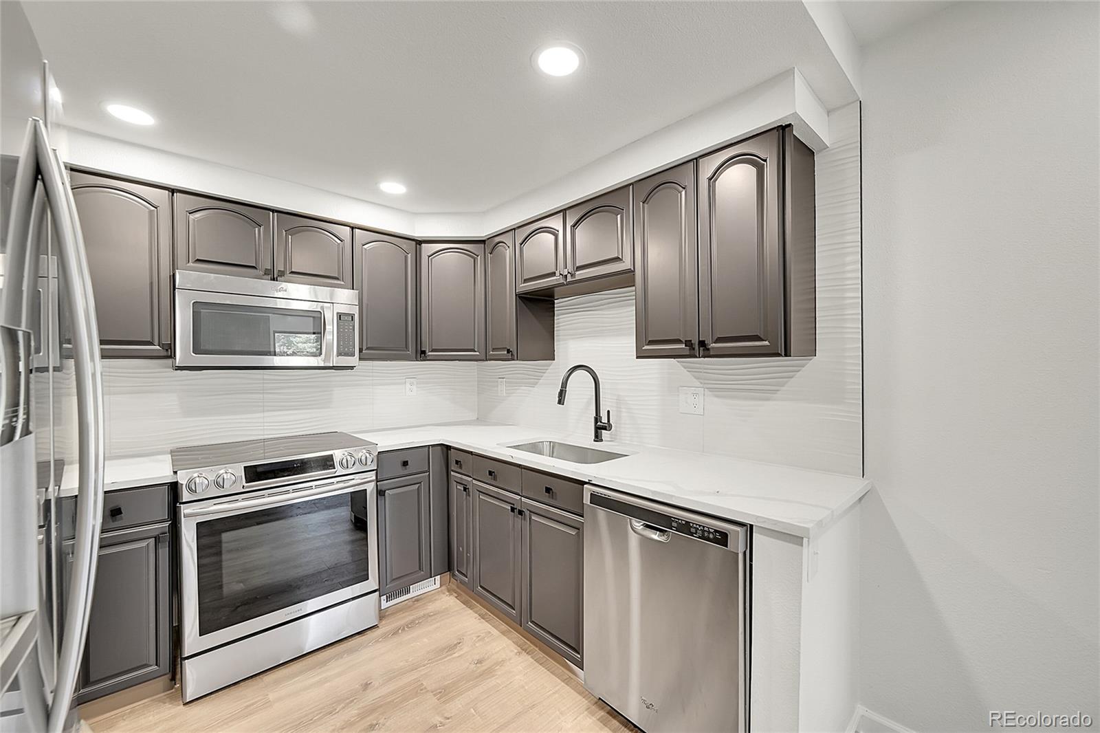 MLS Image #3 for 6485 s havana street,englewood, Colorado