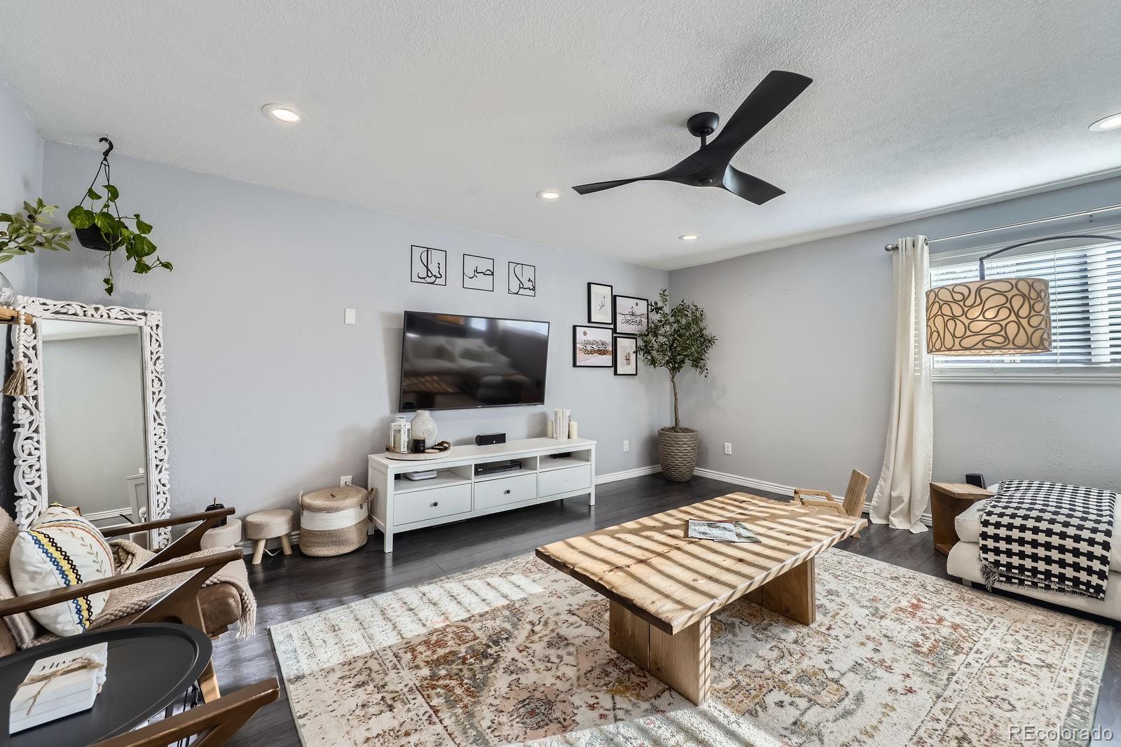 MLS Image #10 for 3801 s joplin street,aurora, Colorado