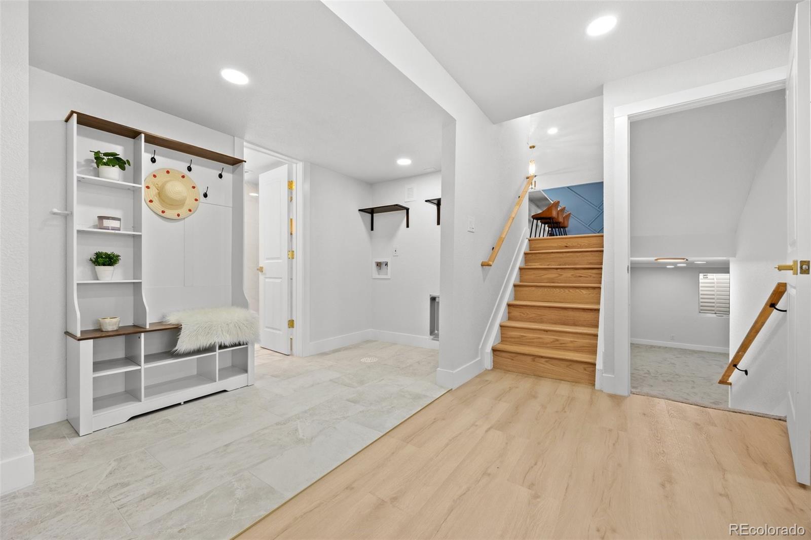 MLS Image #13 for 5530 w hindsale avenue,littleton, Colorado