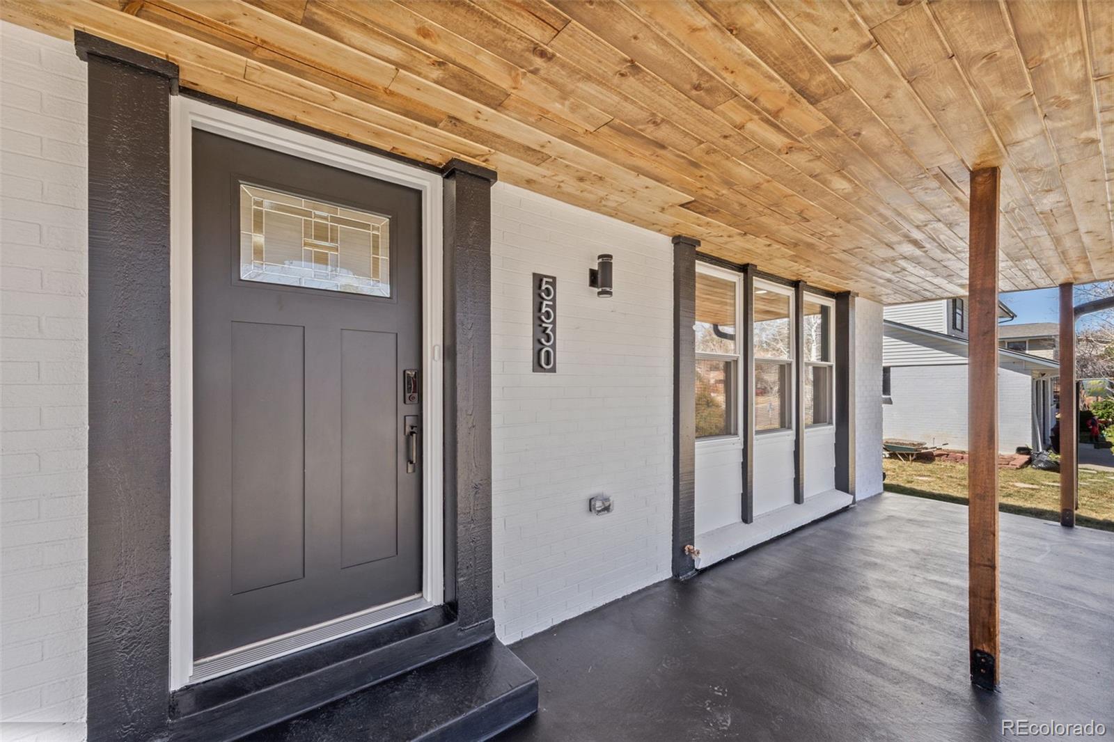 MLS Image #2 for 5530 w hindsale avenue,littleton, Colorado