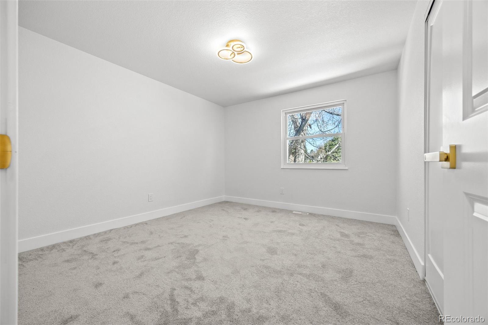 MLS Image #28 for 5530 w hindsale avenue,littleton, Colorado