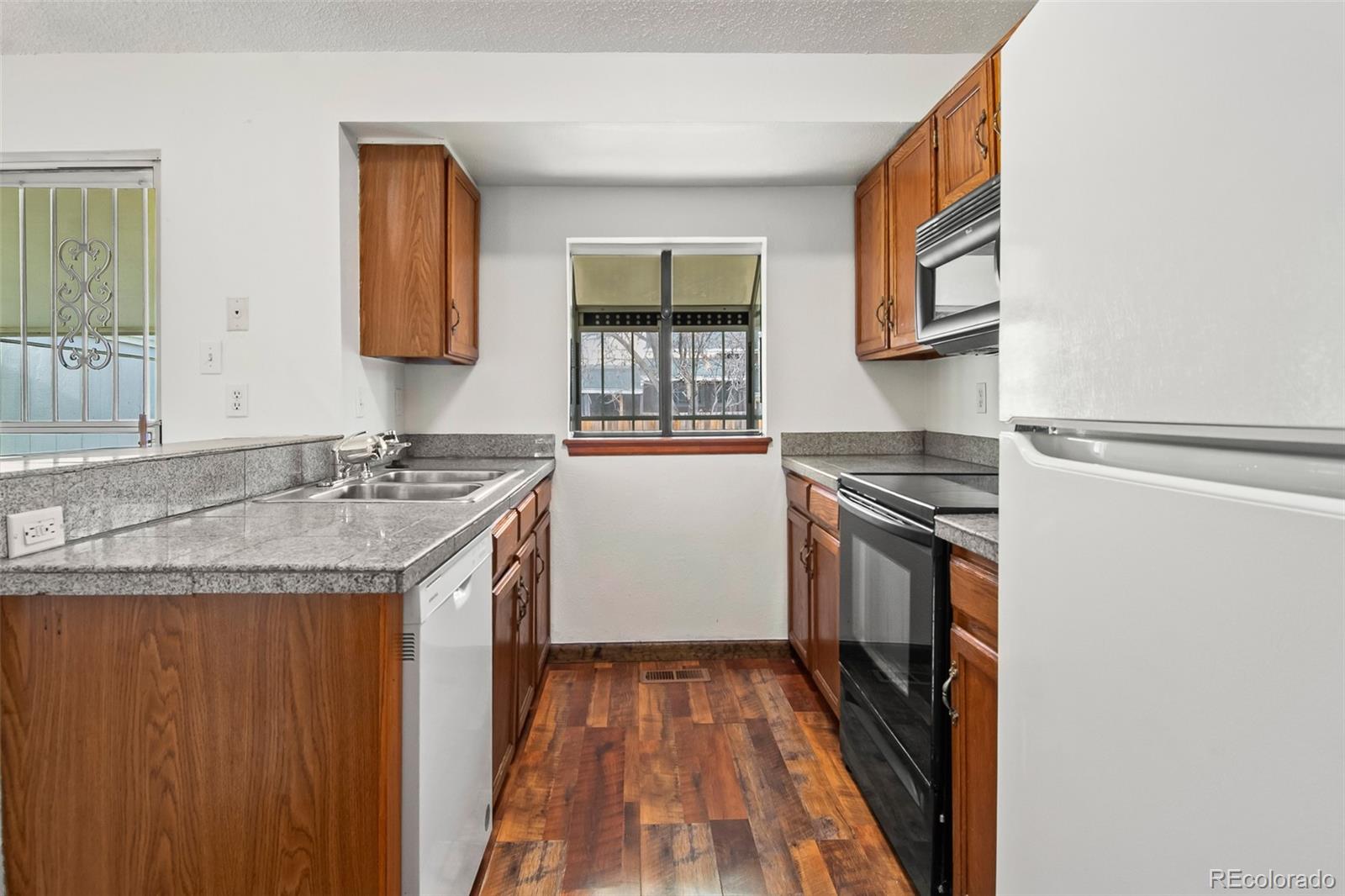 MLS Image #16 for 12116 n fairfax street,thornton, Colorado
