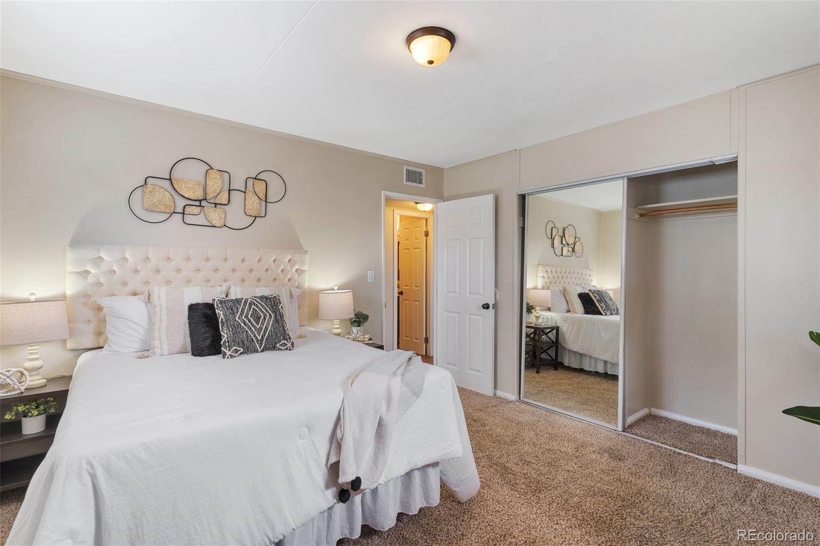 MLS Image #14 for 1502 e cheyenne road,colorado springs, Colorado