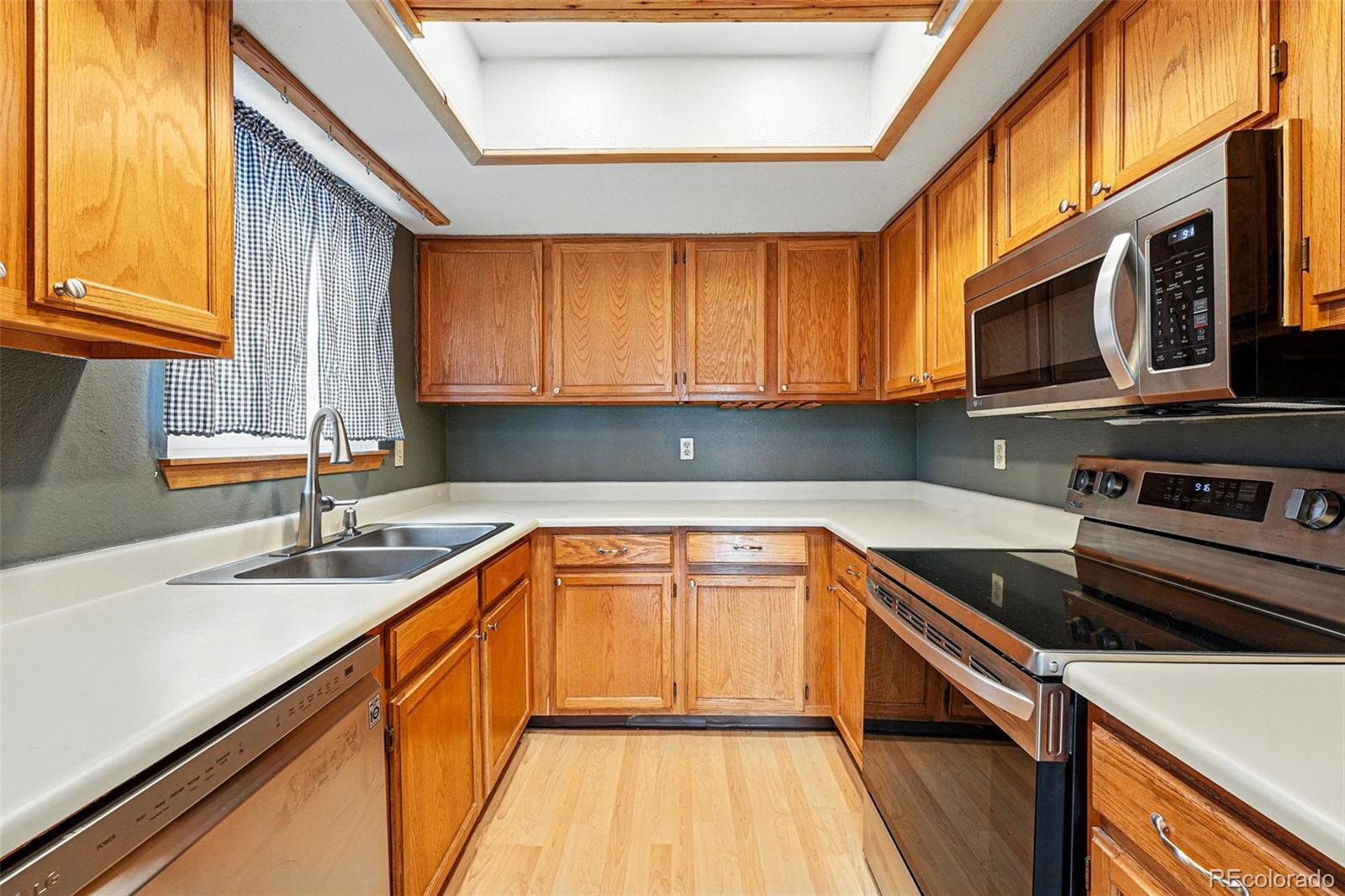 MLS Image #0 for 19192 e wyoming place,aurora, Colorado