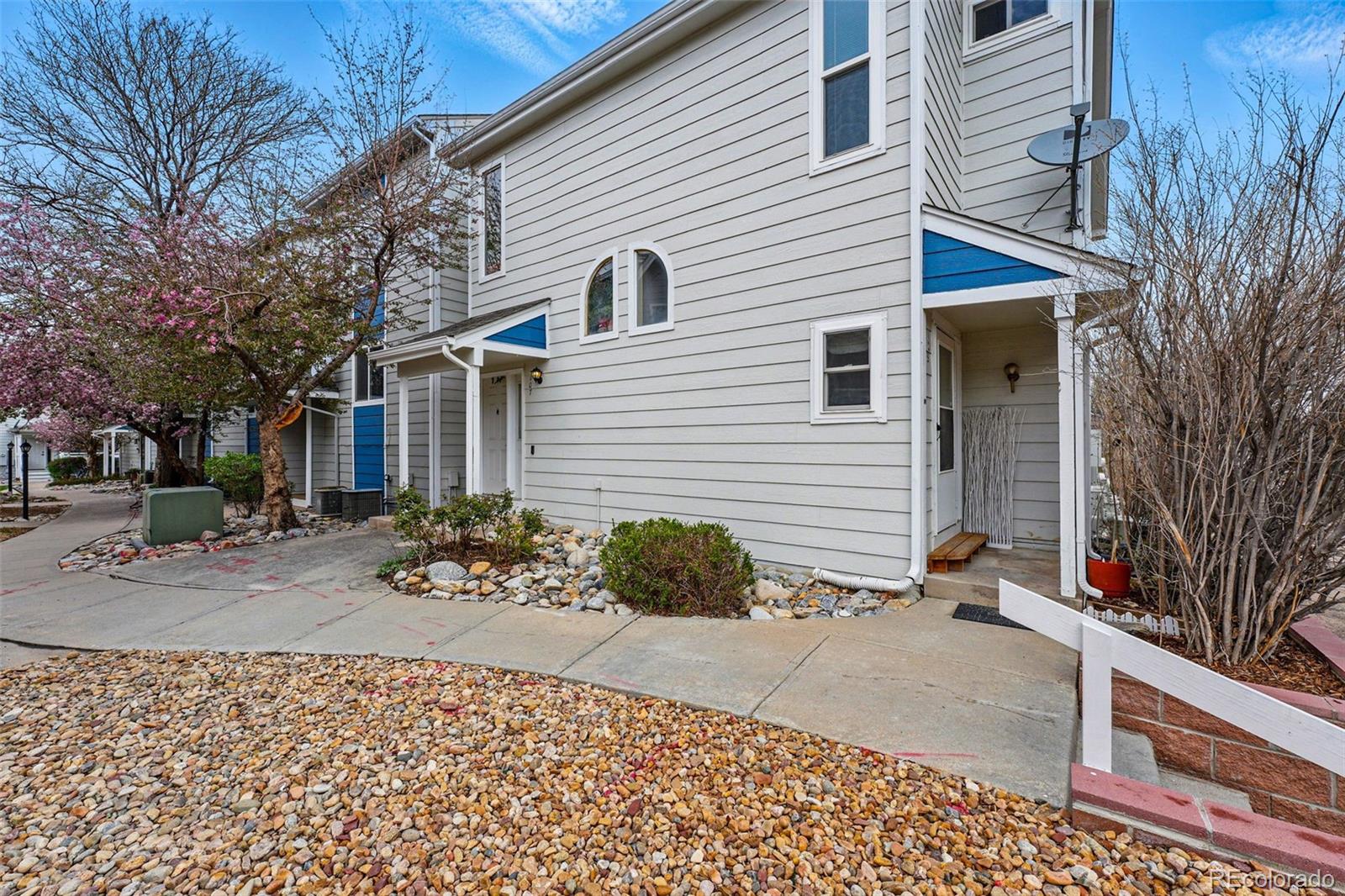 MLS Image #2 for 19192 e wyoming place,aurora, Colorado
