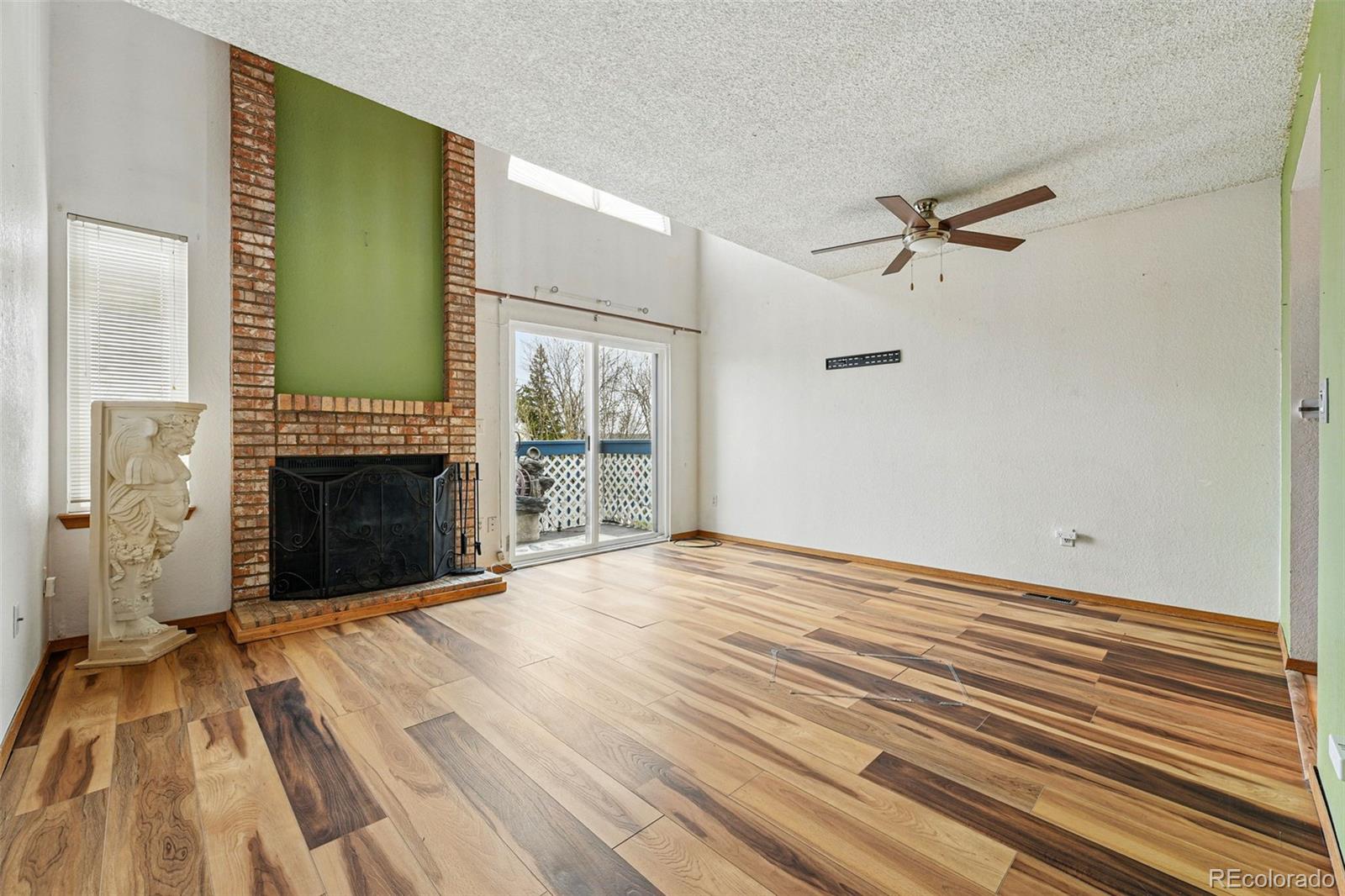 MLS Image #4 for 19192 e wyoming place,aurora, Colorado
