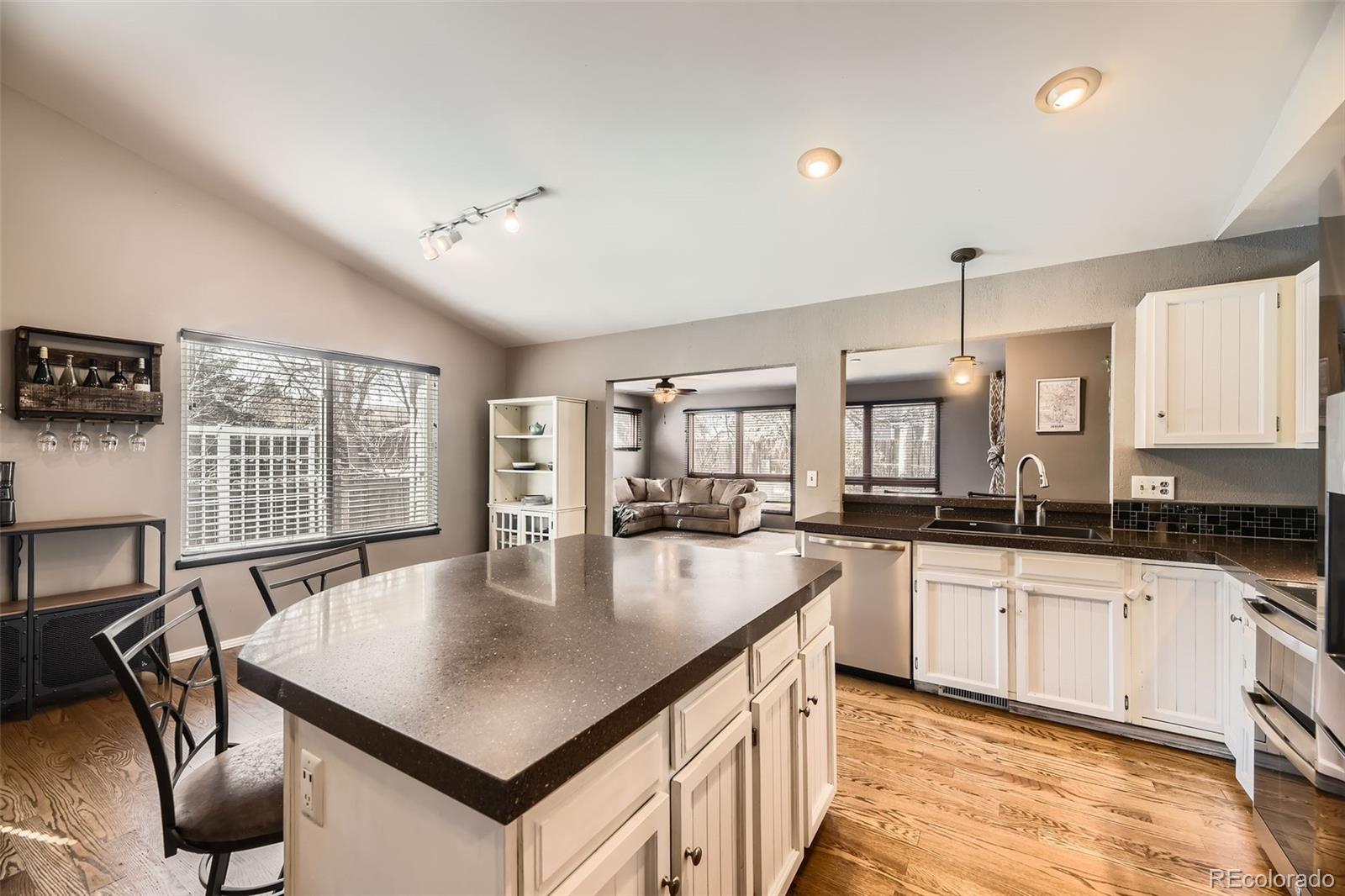 MLS Image #4 for 7819 w portland avenue,littleton, Colorado