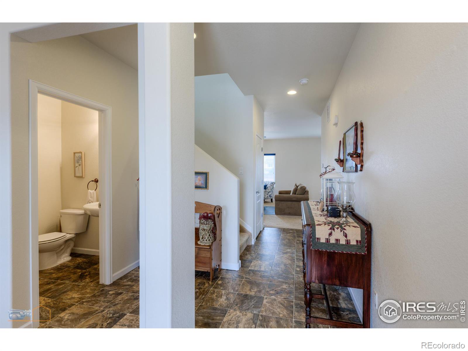 MLS Image #3 for 591  sandi lane,dacono, Colorado