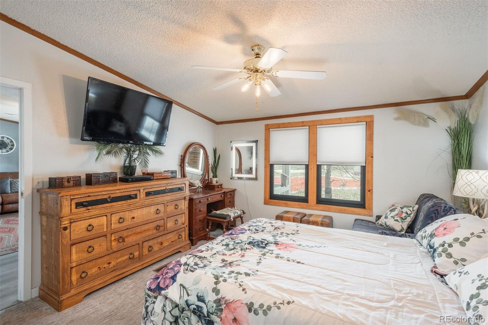 MLS Image #19 for 34280  columbine trail,elizabeth, Colorado