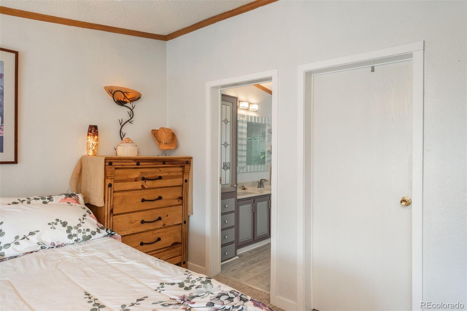 MLS Image #21 for 34280  columbine trail,elizabeth, Colorado