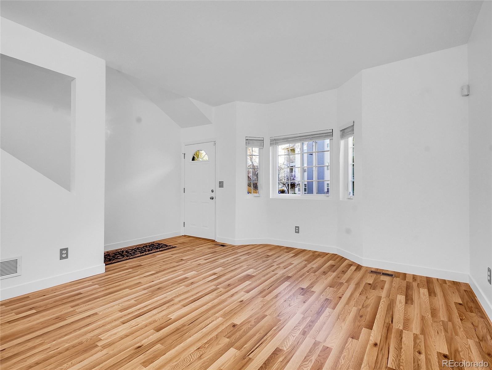 MLS Image #3 for 12464 e tennessee circle ,aurora, Colorado