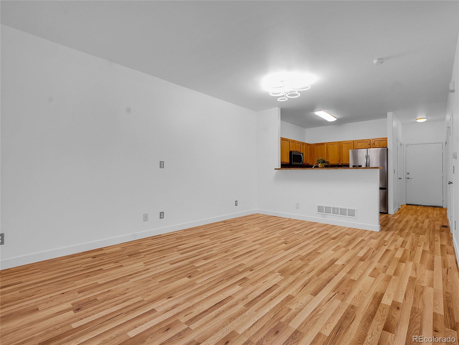 MLS Image #4 for 12464 e tennessee circle ,aurora, Colorado