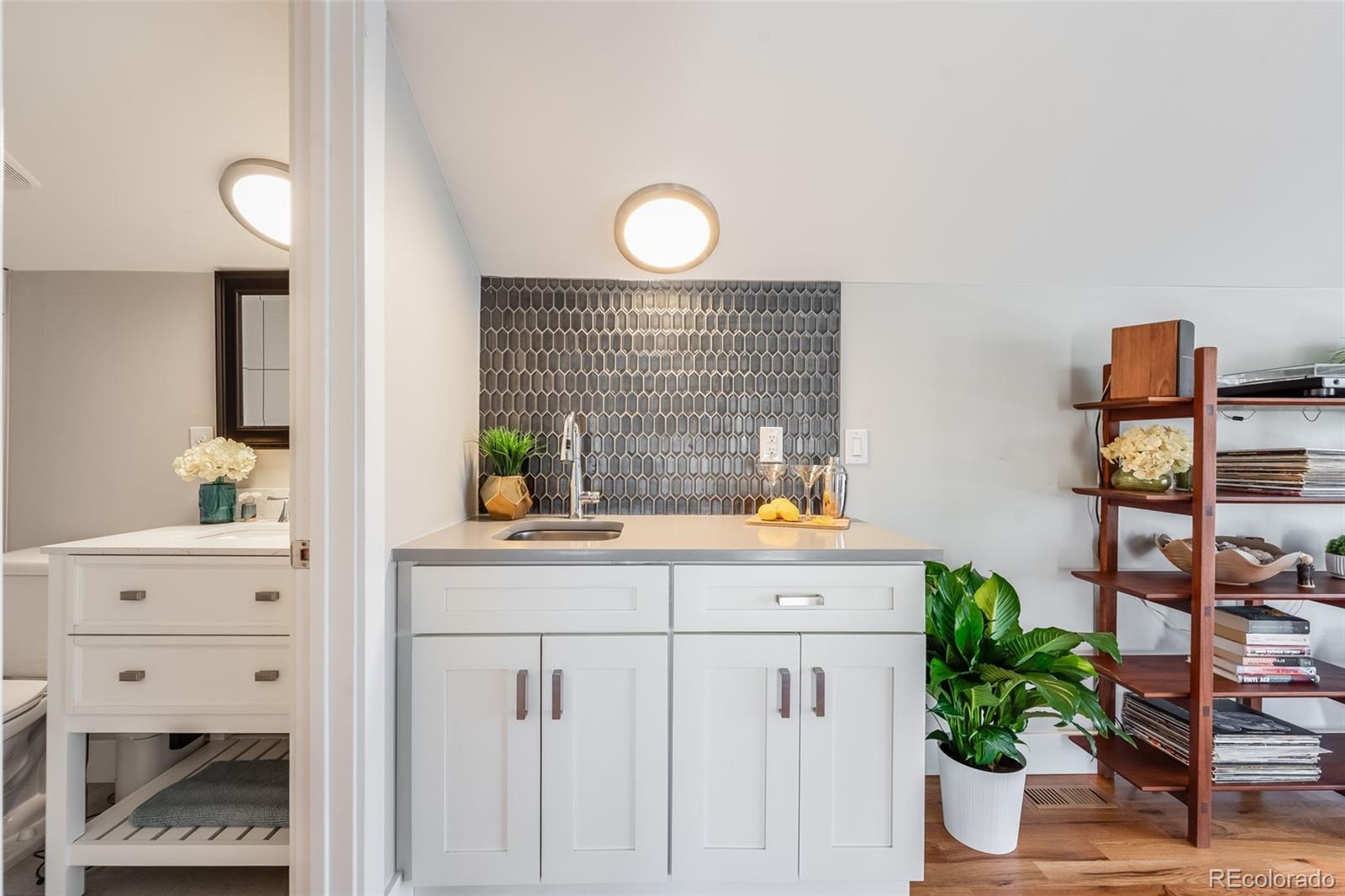 MLS Image #22 for 1431  meade street,denver, Colorado