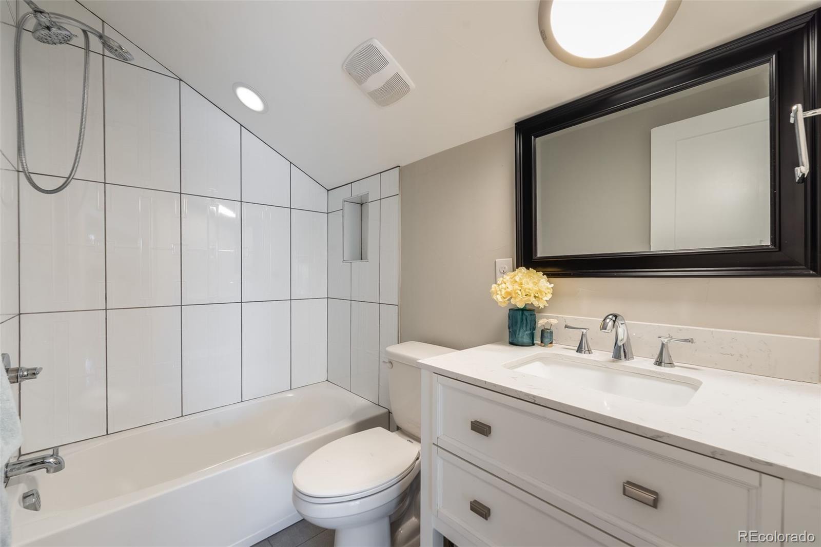 MLS Image #25 for 1431  meade street,denver, Colorado