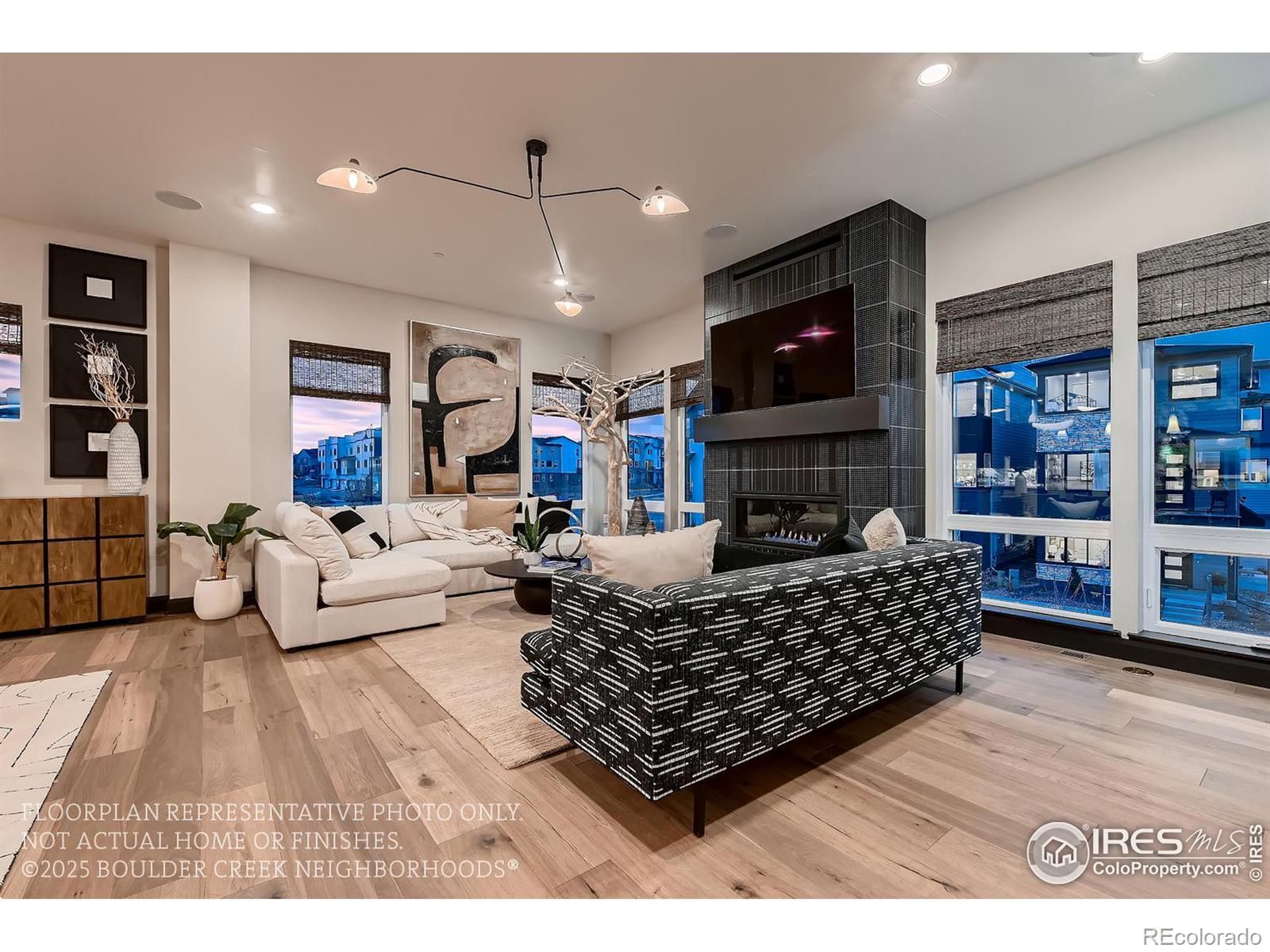 MLS Image #12 for 1774  peak loop,broomfield, Colorado