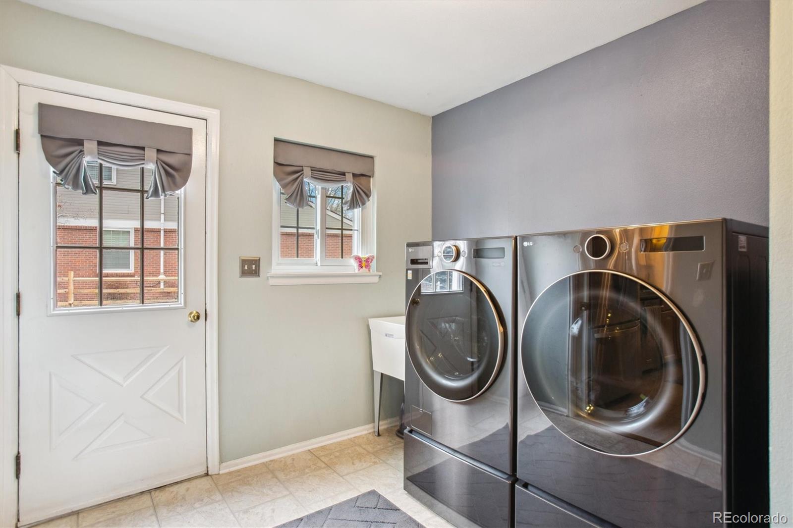 MLS Image #17 for 5303 s holland street,littleton, Colorado