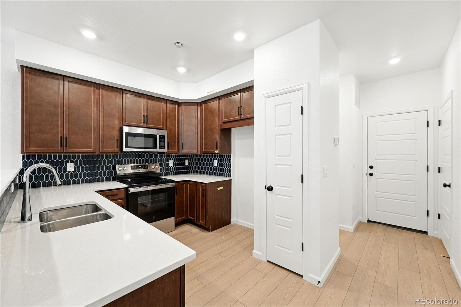 MLS Image #5 for 17117 w 91st lane ,arvada, Colorado