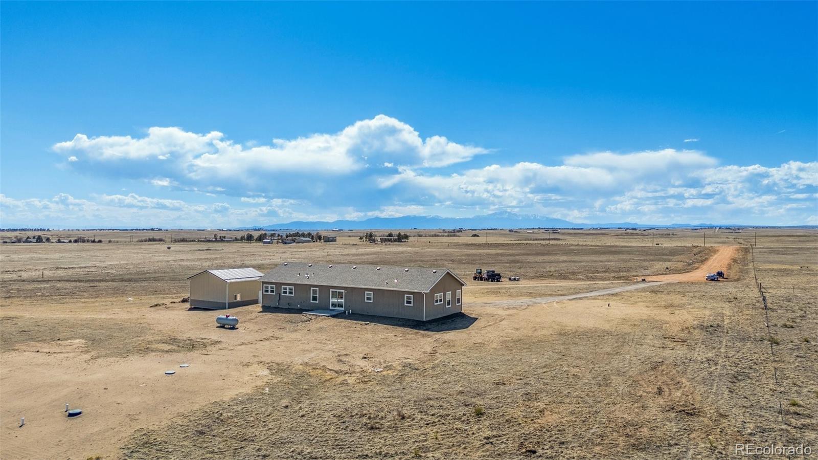 MLS Image #5 for 23275  farmhouse court,calhan, Colorado