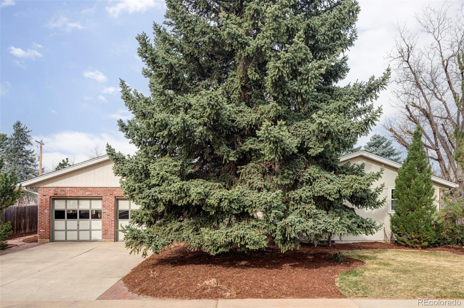 MLS Image #2 for 7045 s penrose court,centennial, Colorado