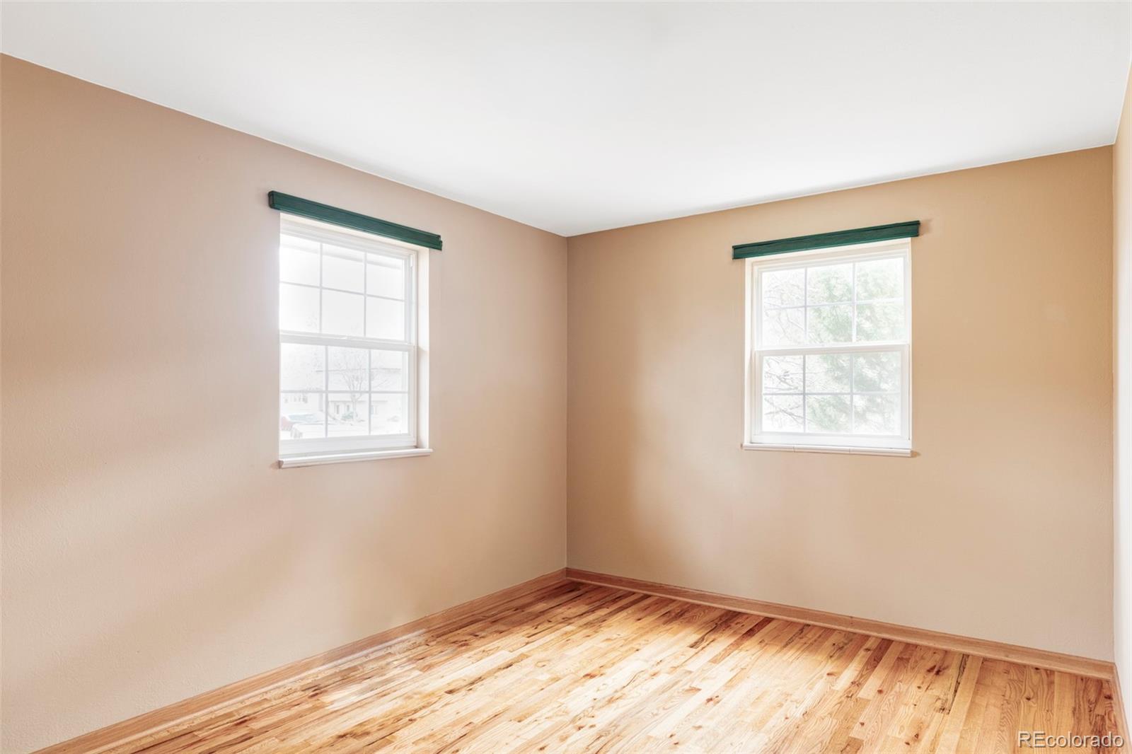 MLS Image #20 for 7045 s penrose court,centennial, Colorado