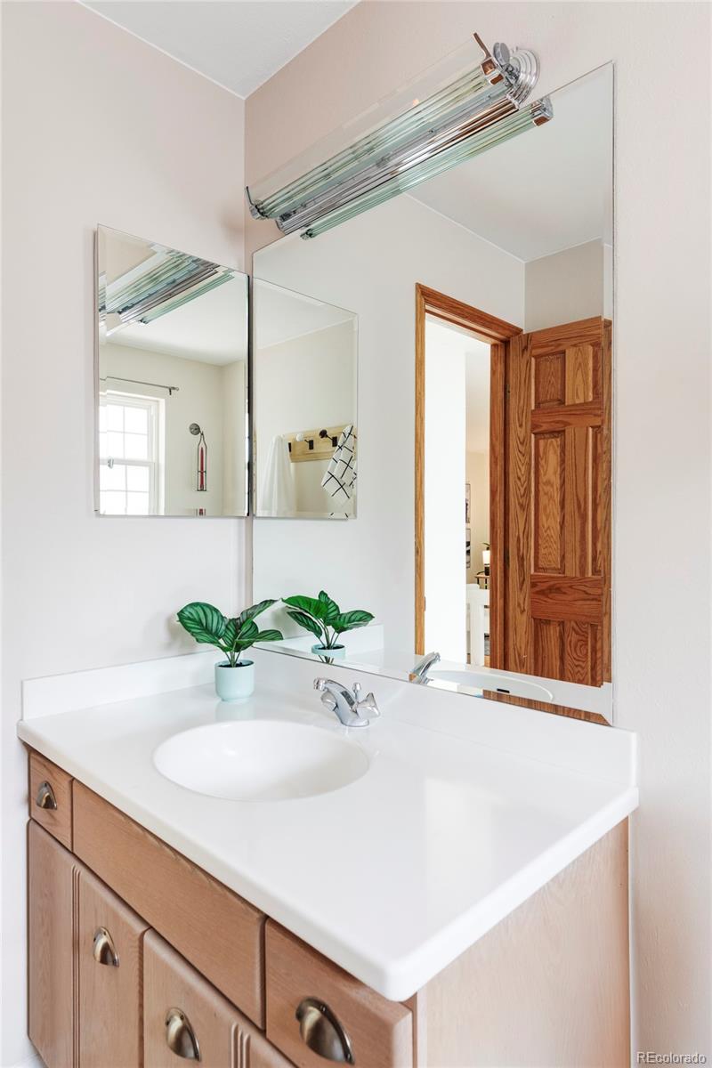 MLS Image #21 for 7045 s penrose court,centennial, Colorado