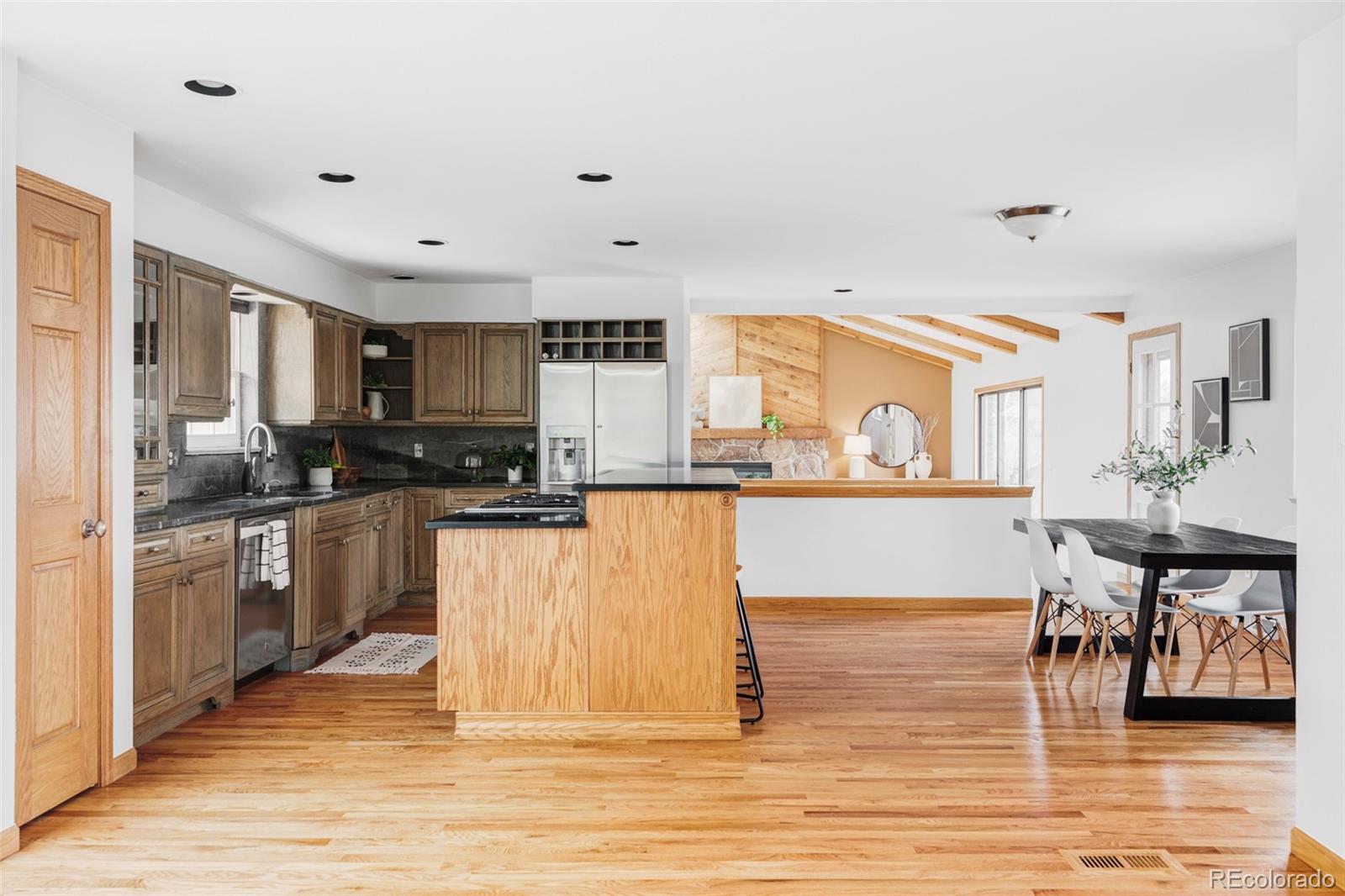 MLS Image #4 for 7045 s penrose court,centennial, Colorado