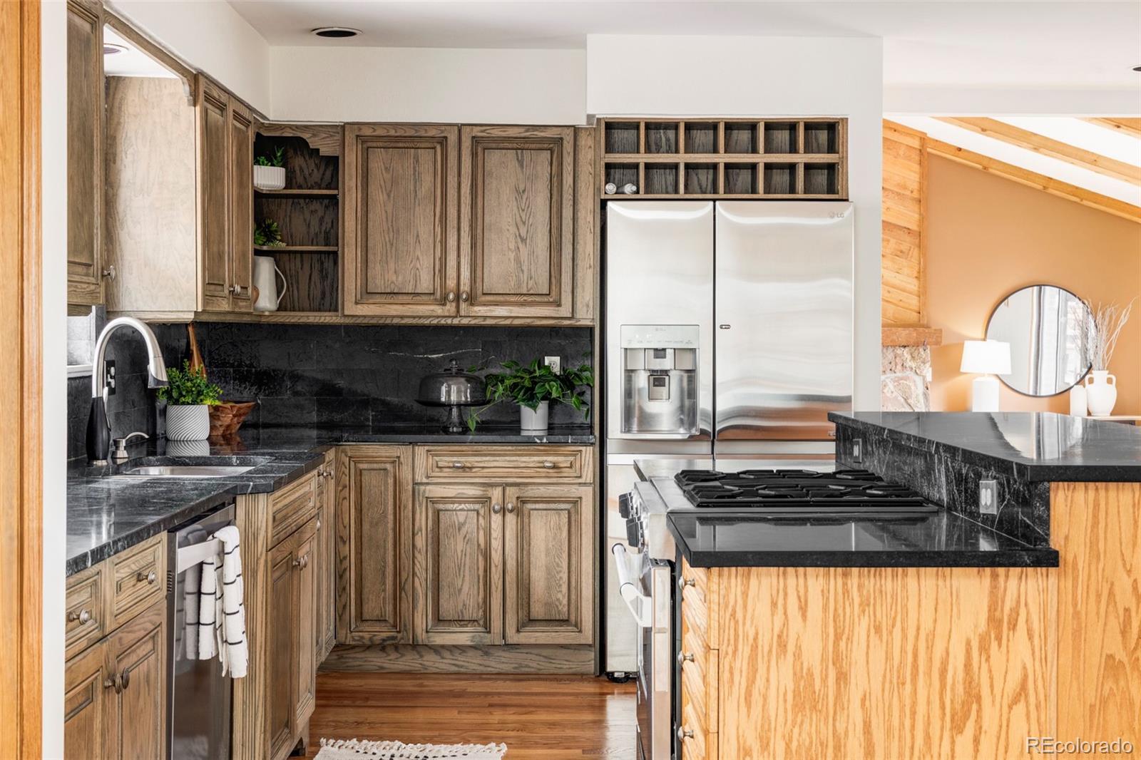 MLS Image #8 for 7045 s penrose court,centennial, Colorado