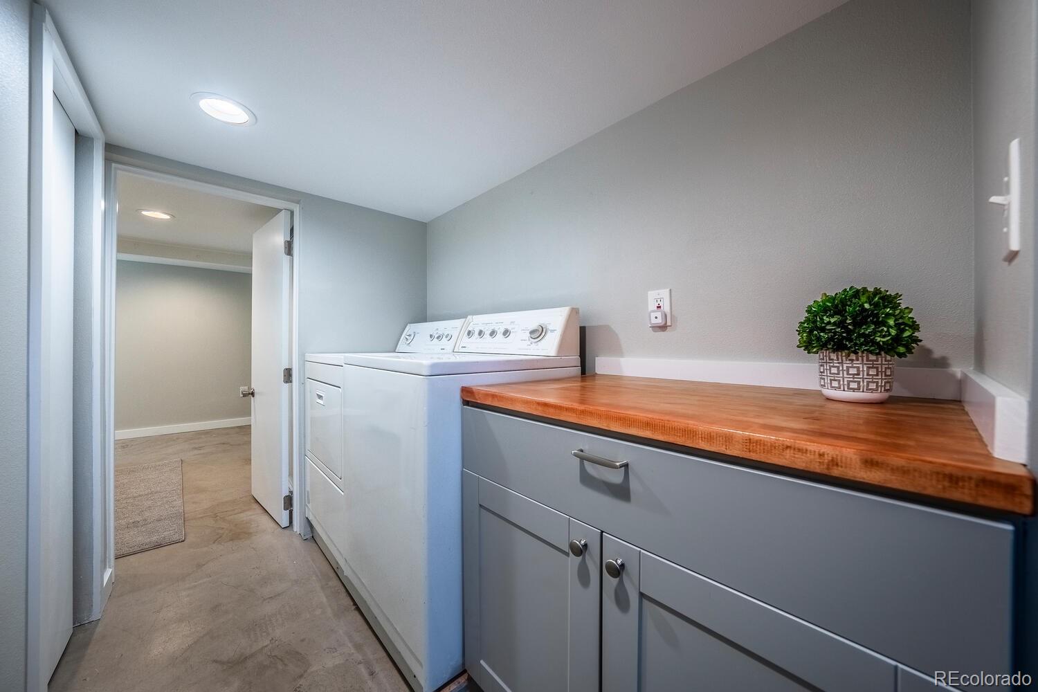MLS Image #28 for 1954 s marion street,denver, Colorado