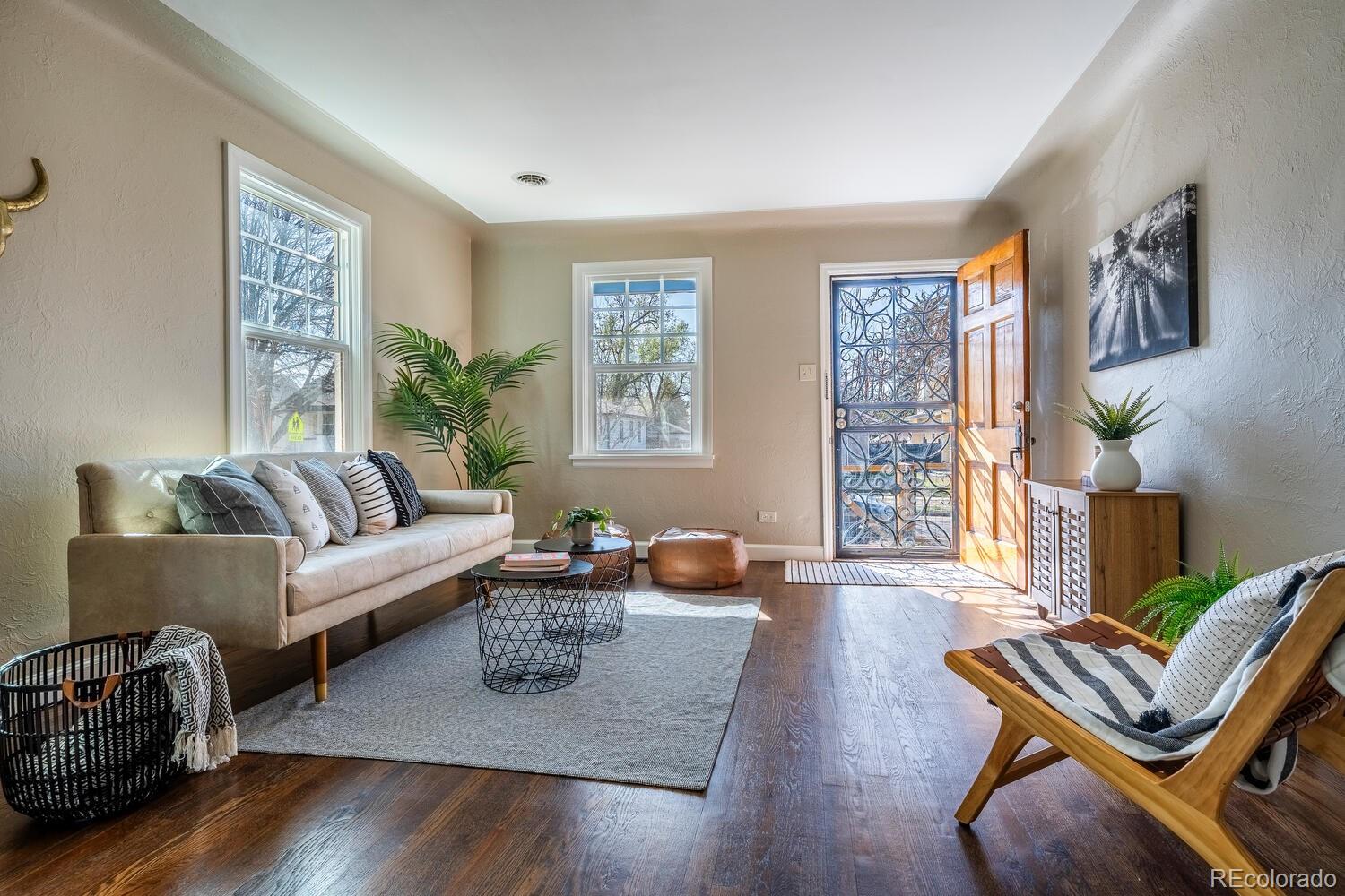 MLS Image #6 for 1954 s marion street,denver, Colorado